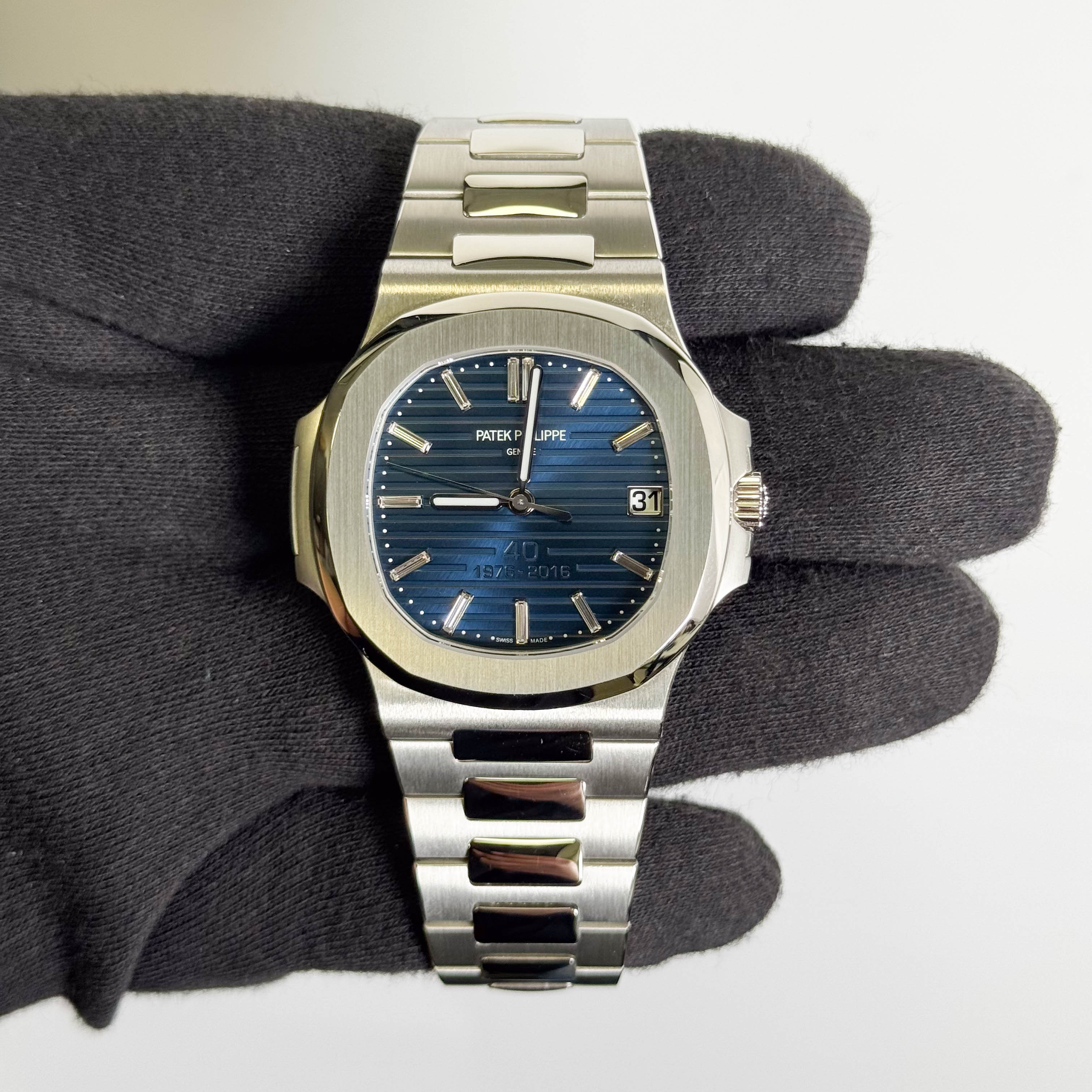 Patek Philippe Nautilus 40mm Blue Dial Watch Ref# 5711/1P-001