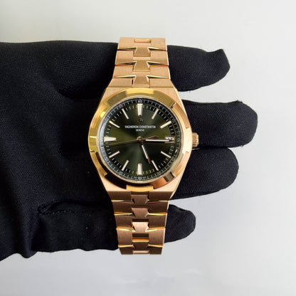 Vacheron Constantin Overseas 42mm Green Dial Watch Ref# 4520V/210R-B967