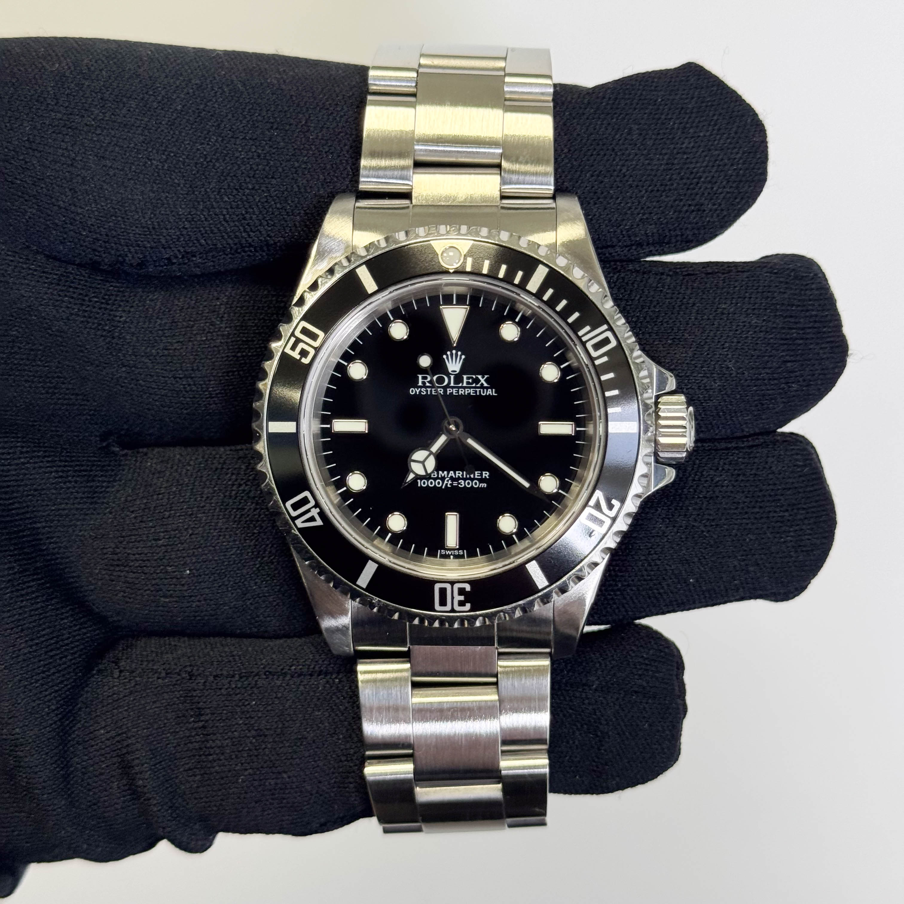 Rolex Submariner 40mm Black Dot Dial Watch Ref# 14060
