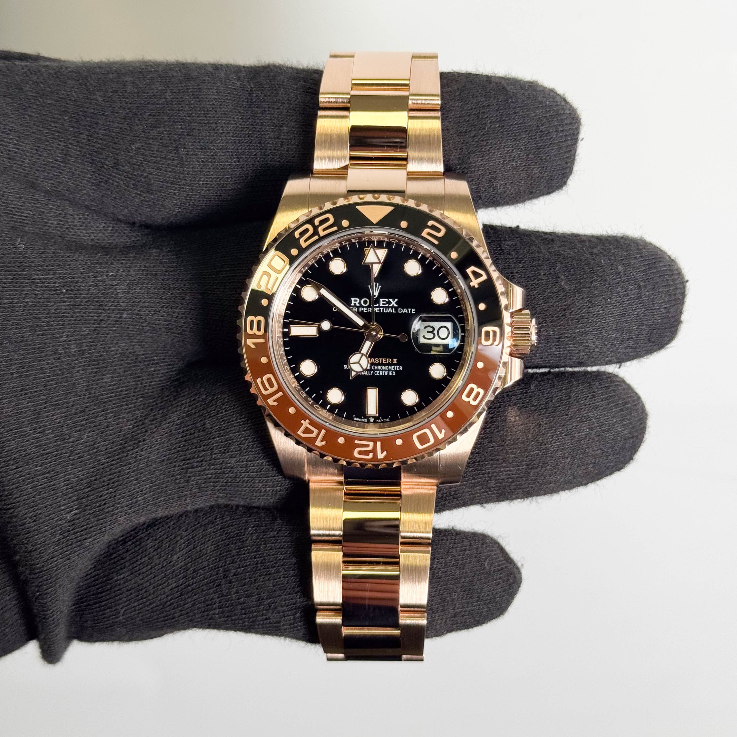 Rolex GMT-Master II Rootbeer 40mm Black Dial Watch Ref# 126715CHNR