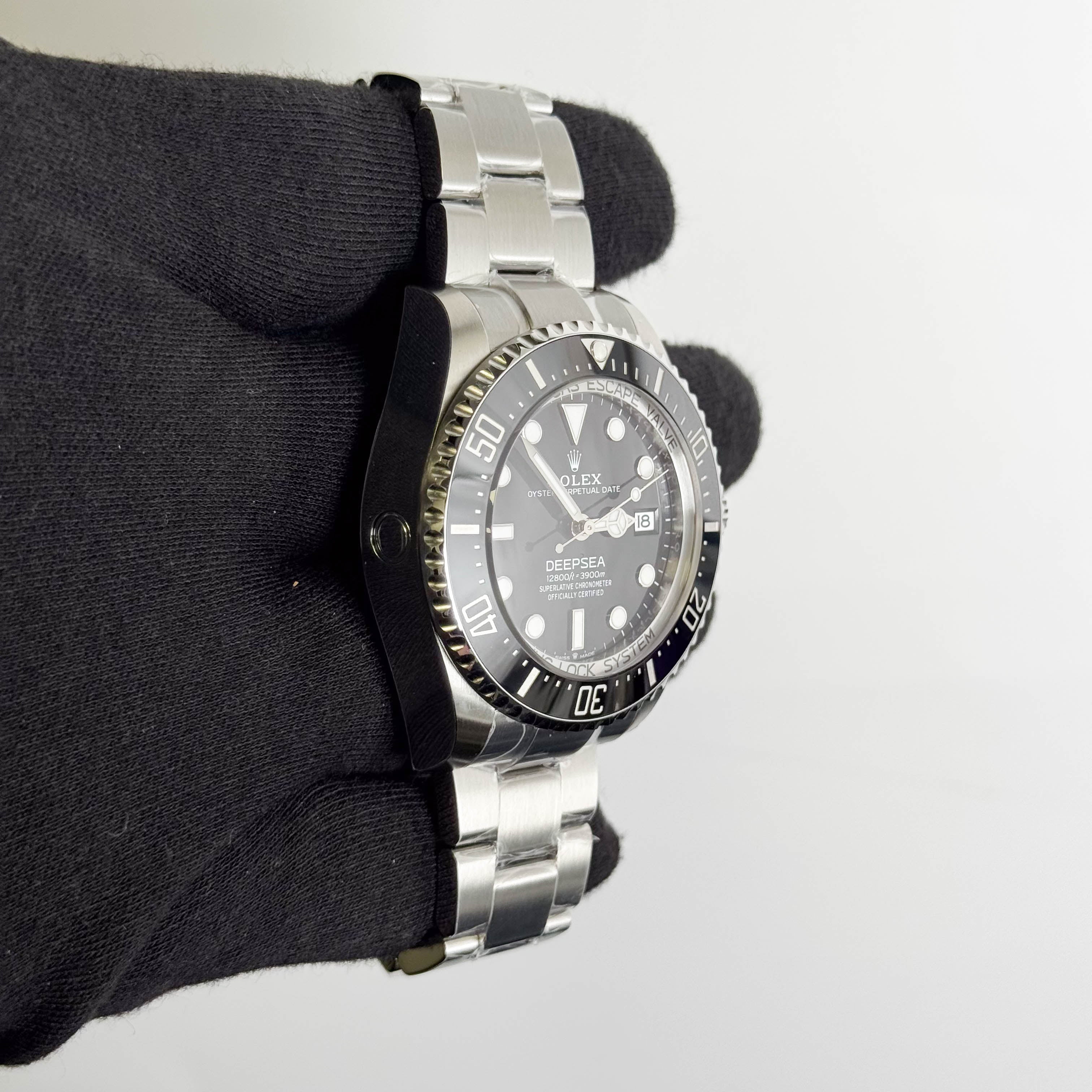 Rolex Sea-Dweller 44mm Black Dial Watch Ref# 136660