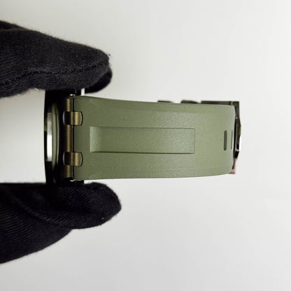 Audemars Piguet Royal Oak 42mm Green Dial Watch Ref# 15720ST.OO.A052CA.01