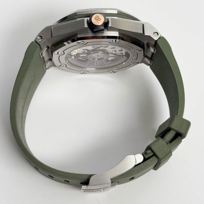 Audemars Piguet Royal Oak 42mm Green Dial Watch Ref# 15720ST.OO.A052CA.01
