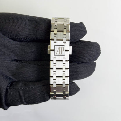Audemars Piguet Royal Oak 33mm Black Dial Watch Ref# 67650ST.OO.1261ST.01