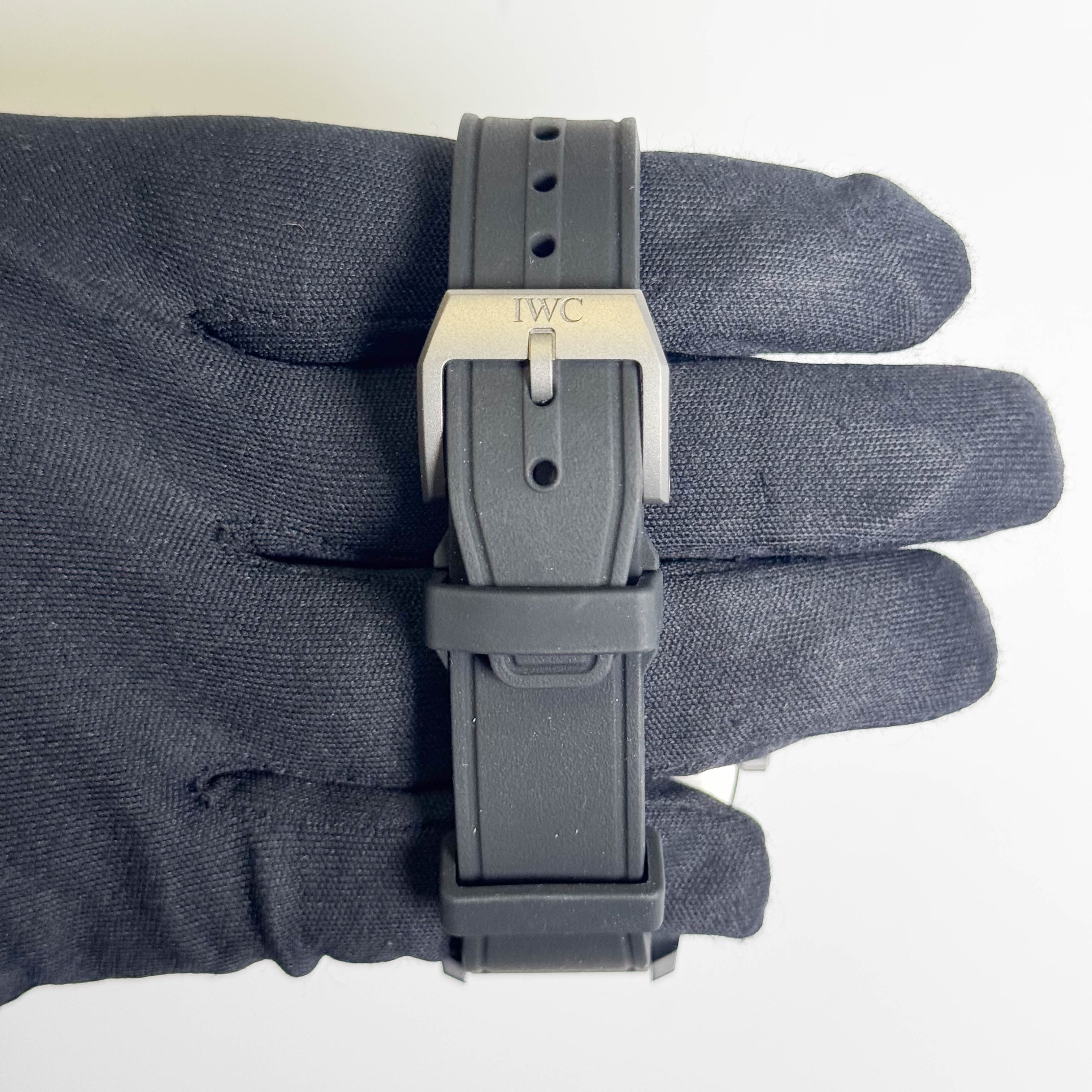 IWC Pilot's Watch Top Gun 41mm Black Dial Watch Ref# IW326906 - Happy Jewelers Fine Jewelry Lifetime Warranty