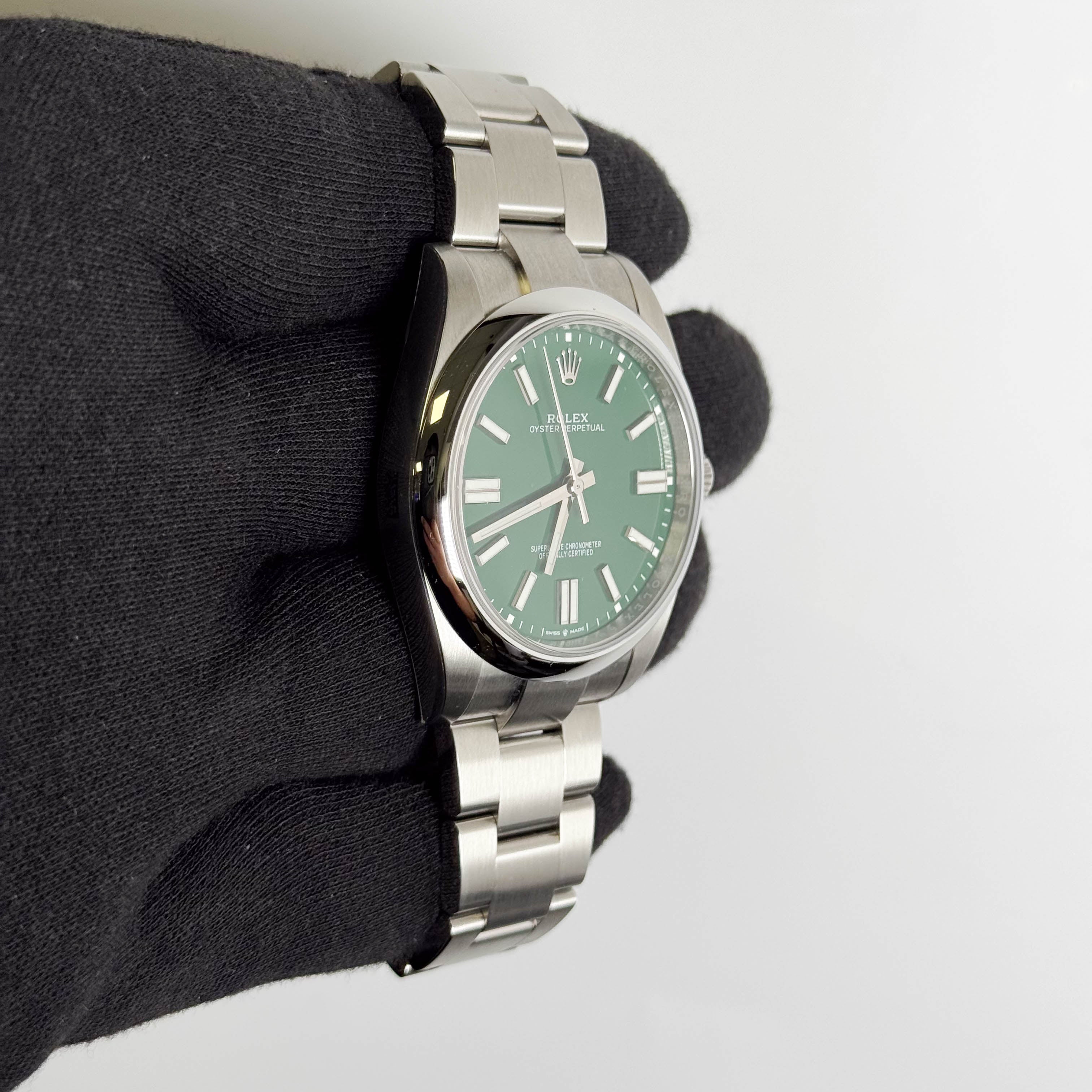 Rolex Oyster Perpetual 41mm Green Dial Watch Ref# 124300
