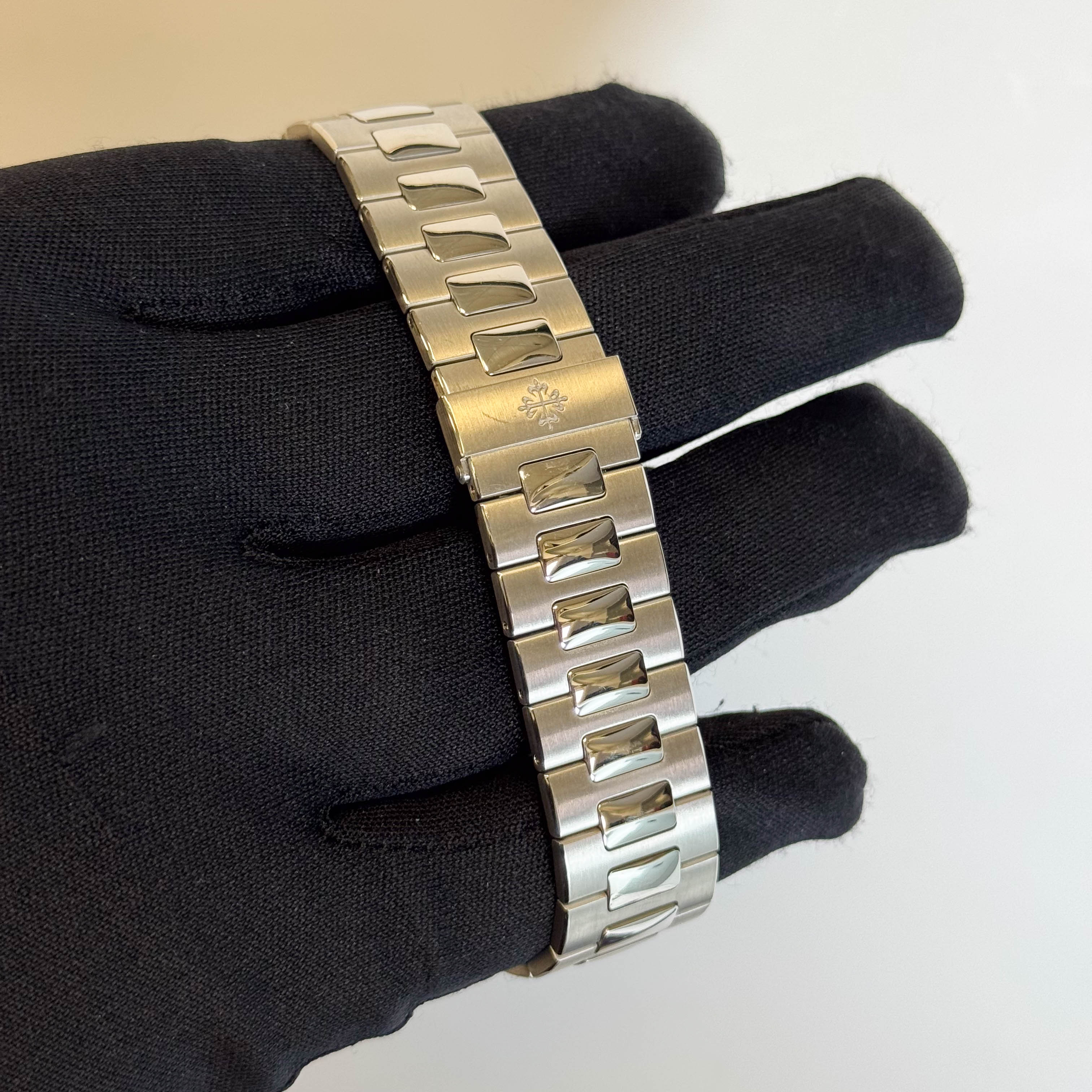 Patek Philippe Nautilus 40mm Blue Dial Watch Ref# 5711/1P-001