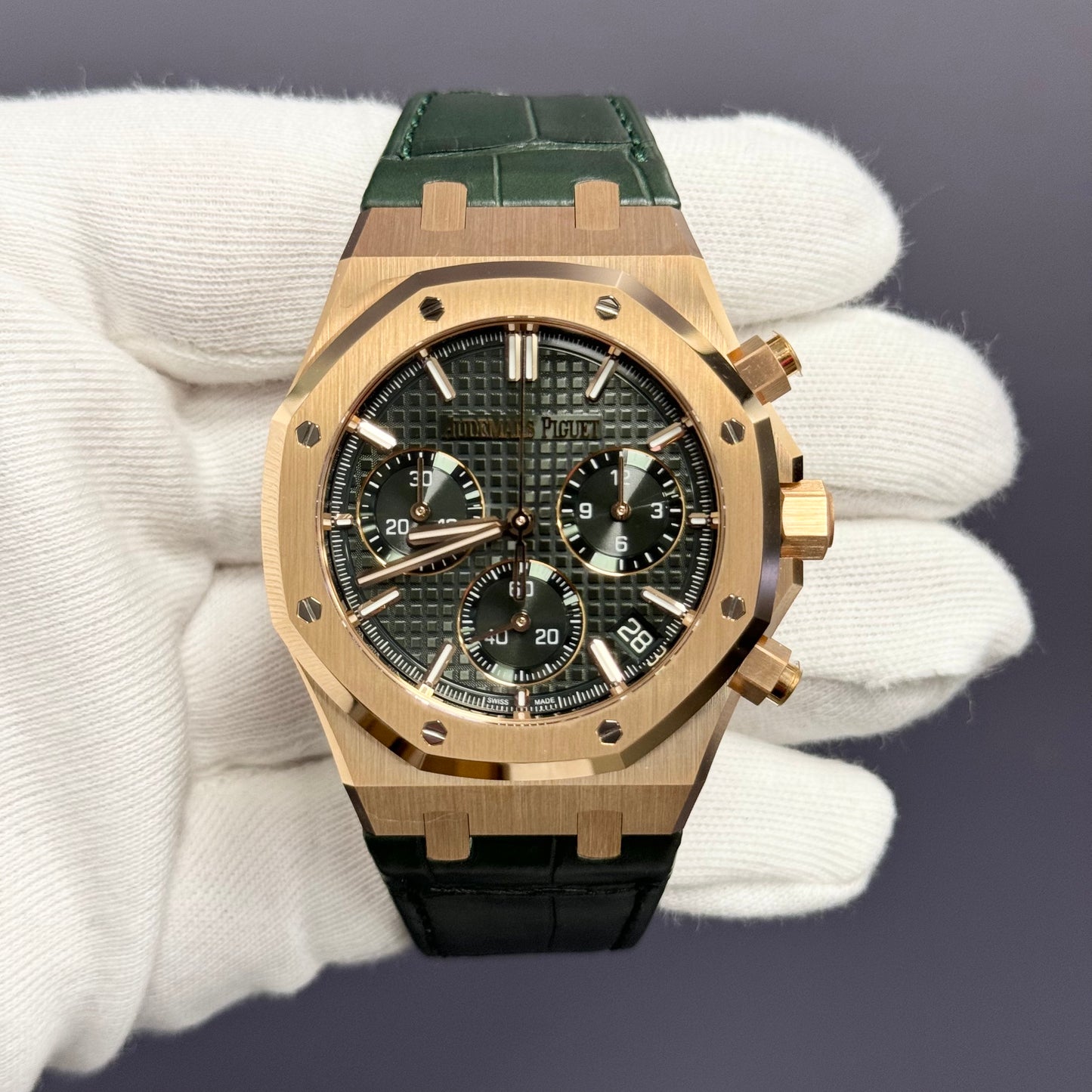 Audemars Piguet Royal Oak 41mm Green Dial Watch Ref# 26240OR.OO.D404CR.01