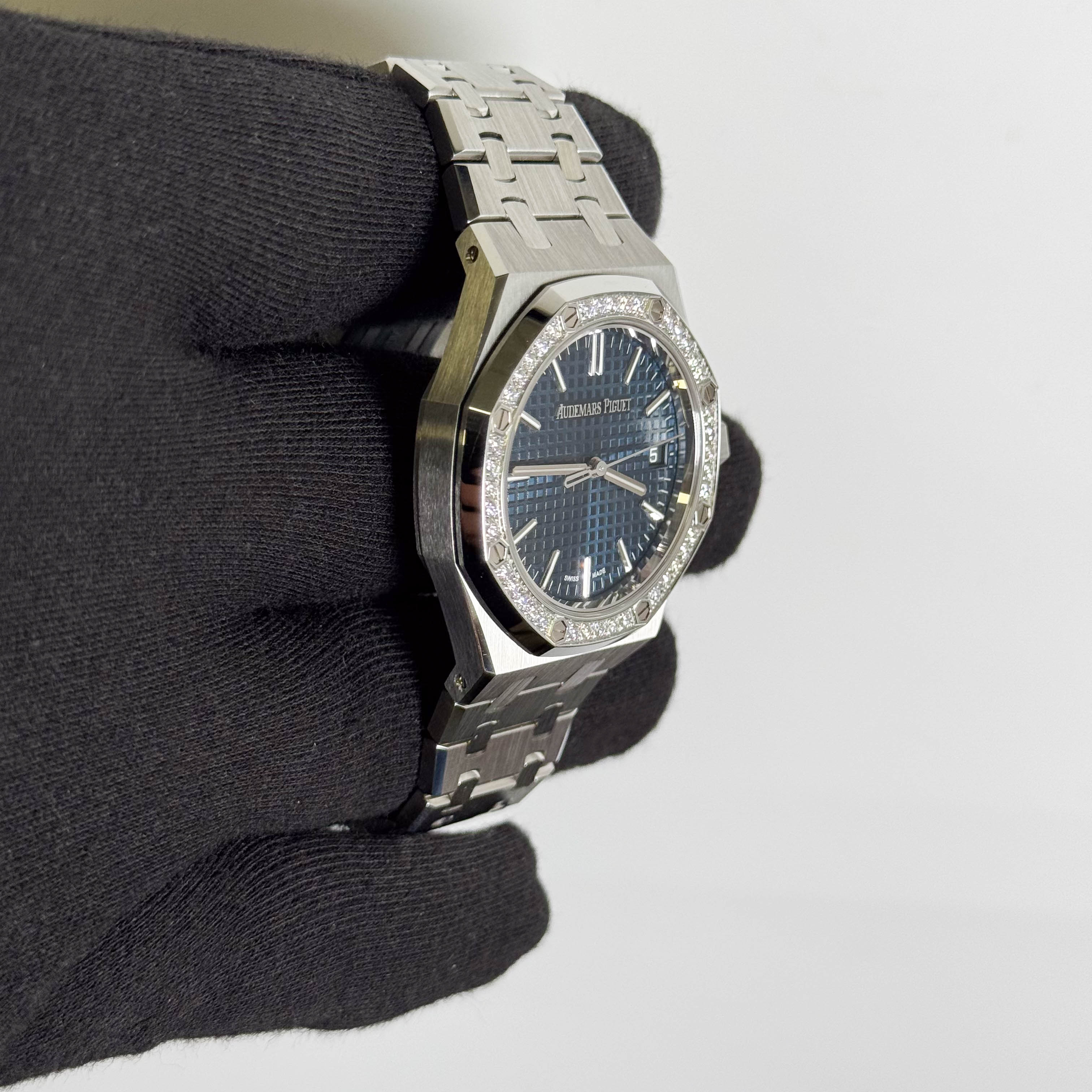 Audemars Piguet Royal Oak 37mm Blue Dial Watch Ref# 15551ST.ZZ.1356ST.02