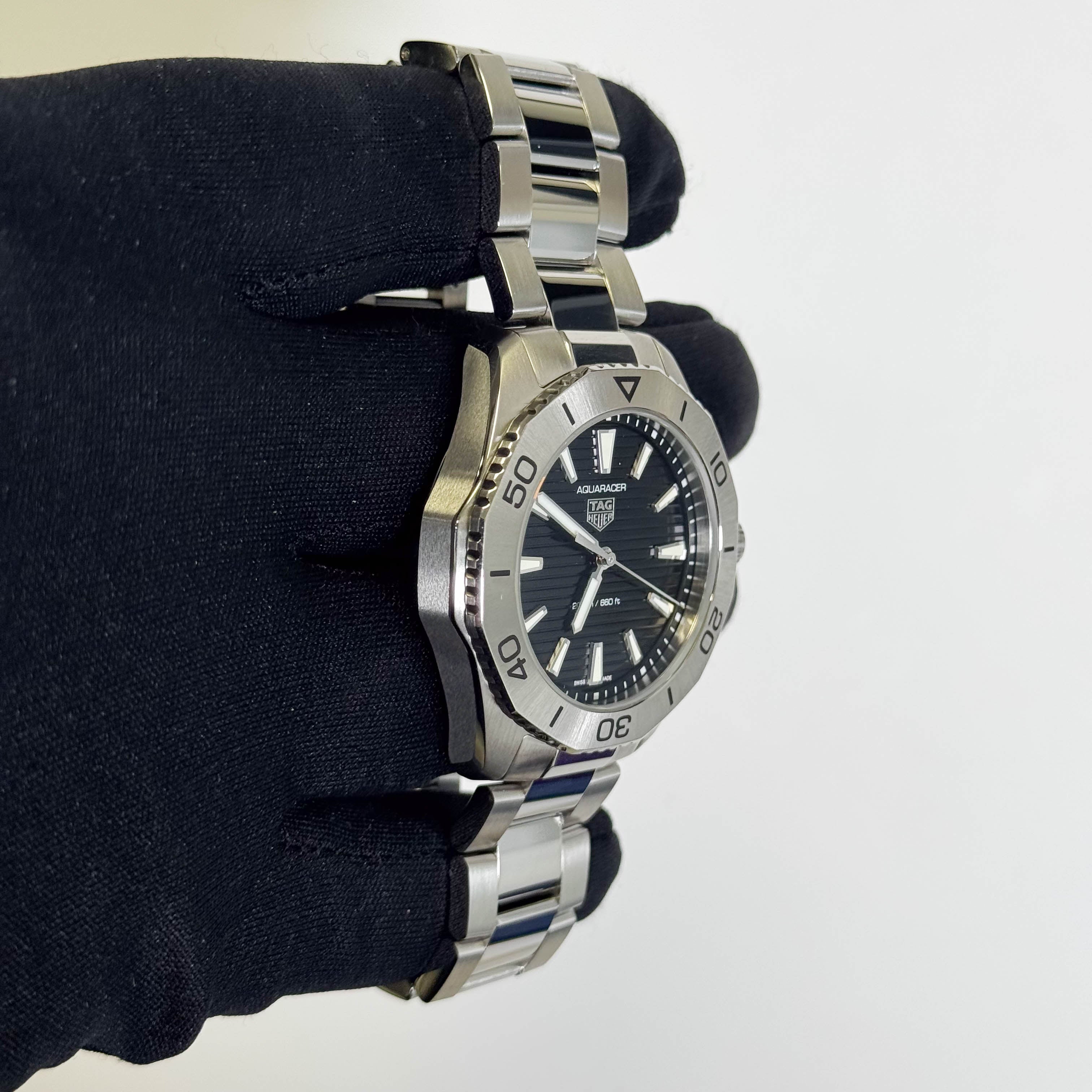 Tag Heuer Aquaracer 40mm Black Dial Watch Ref# WBP1110.BA0627 - Happy Jewelers Fine Jewelry Lifetime Warranty