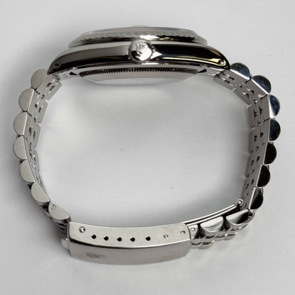 Rolex Datejust 36mm Silver Dial Watch Ref# 16220