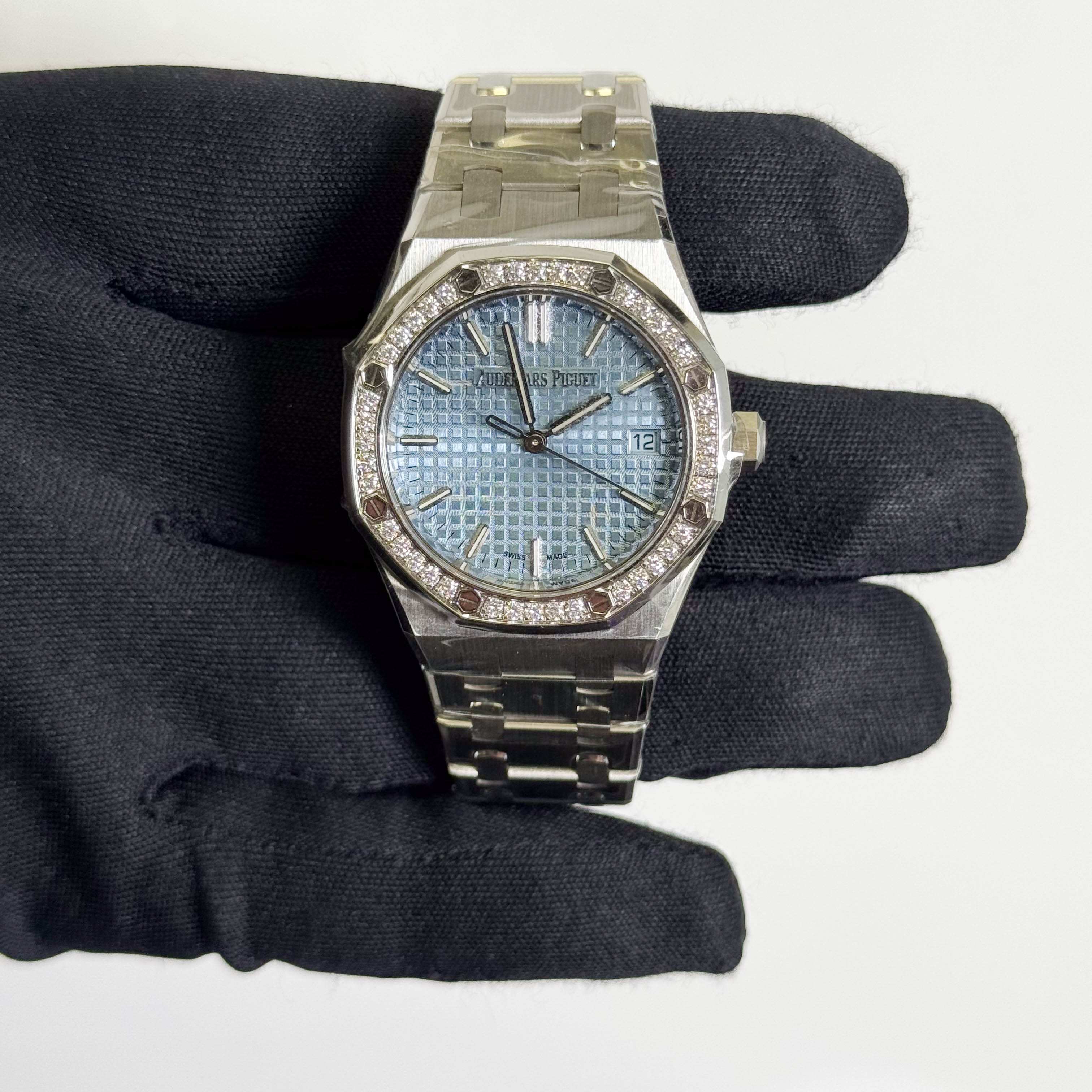 Audemars Piguet Royal Oak 34mm Ice Blue Dial Watch Ref# 77451ST.ZZ