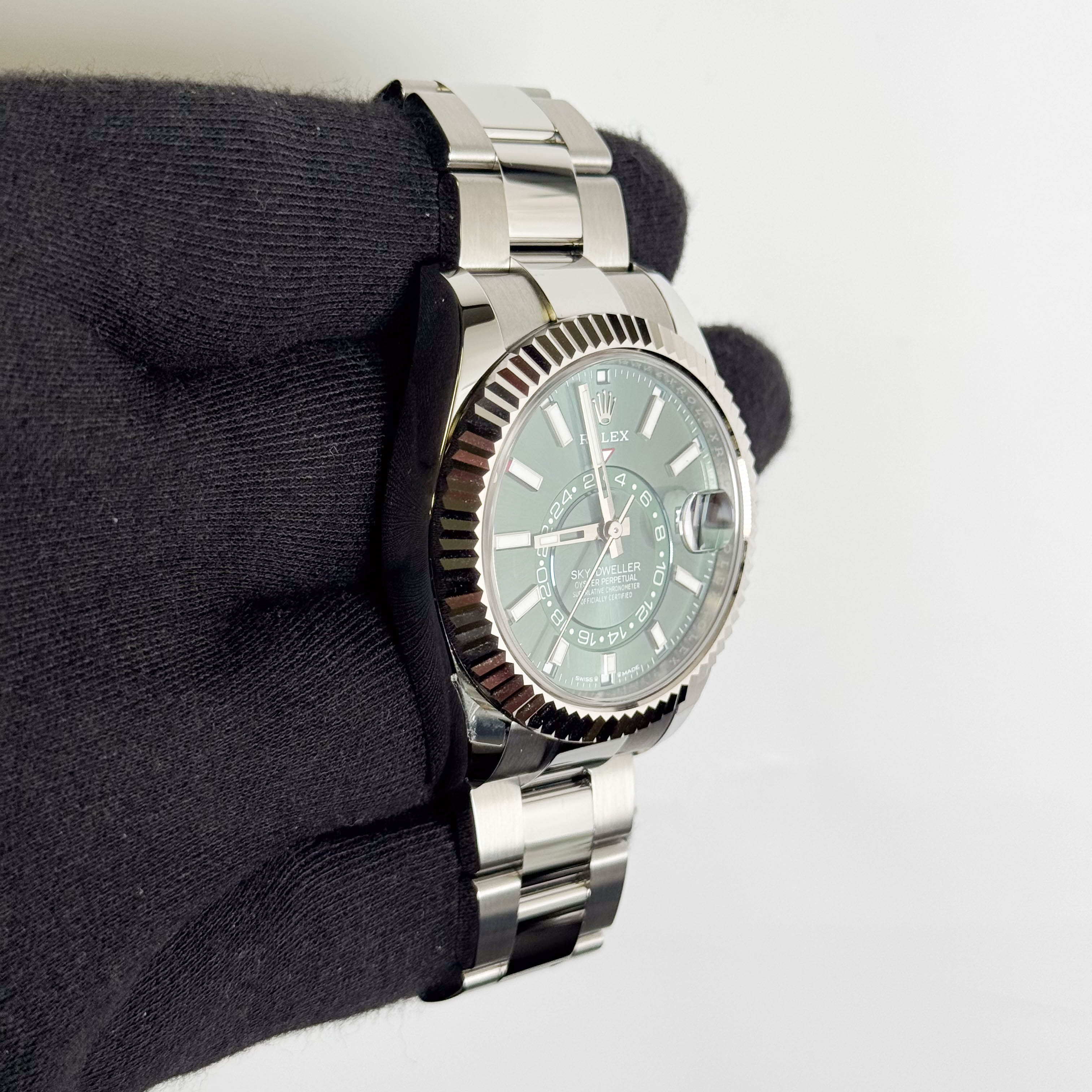 Rolex Sky-Dweller 42mm Green Dial Watch Ref# 336934