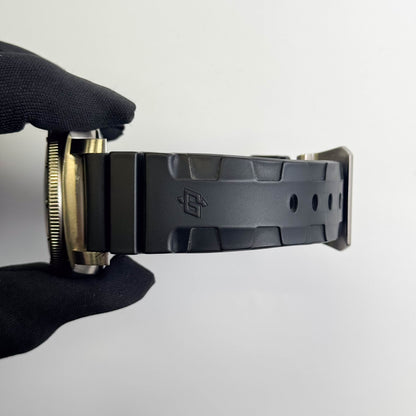 Panerai Submersible 47mm Black Dial Watch Ref# PAM00389