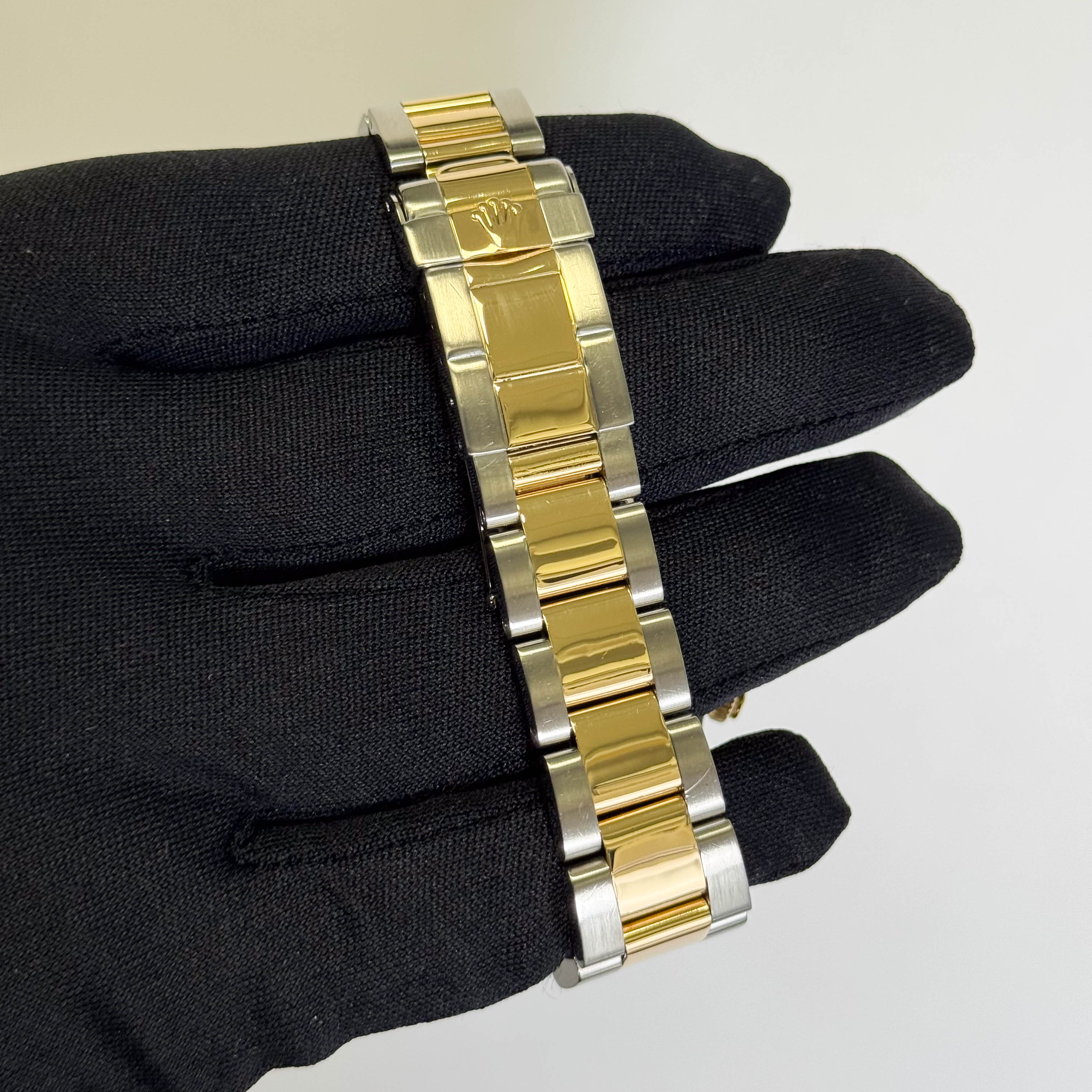 Rolex Daytona 40mm Silver Dial Watch Ref# 16523