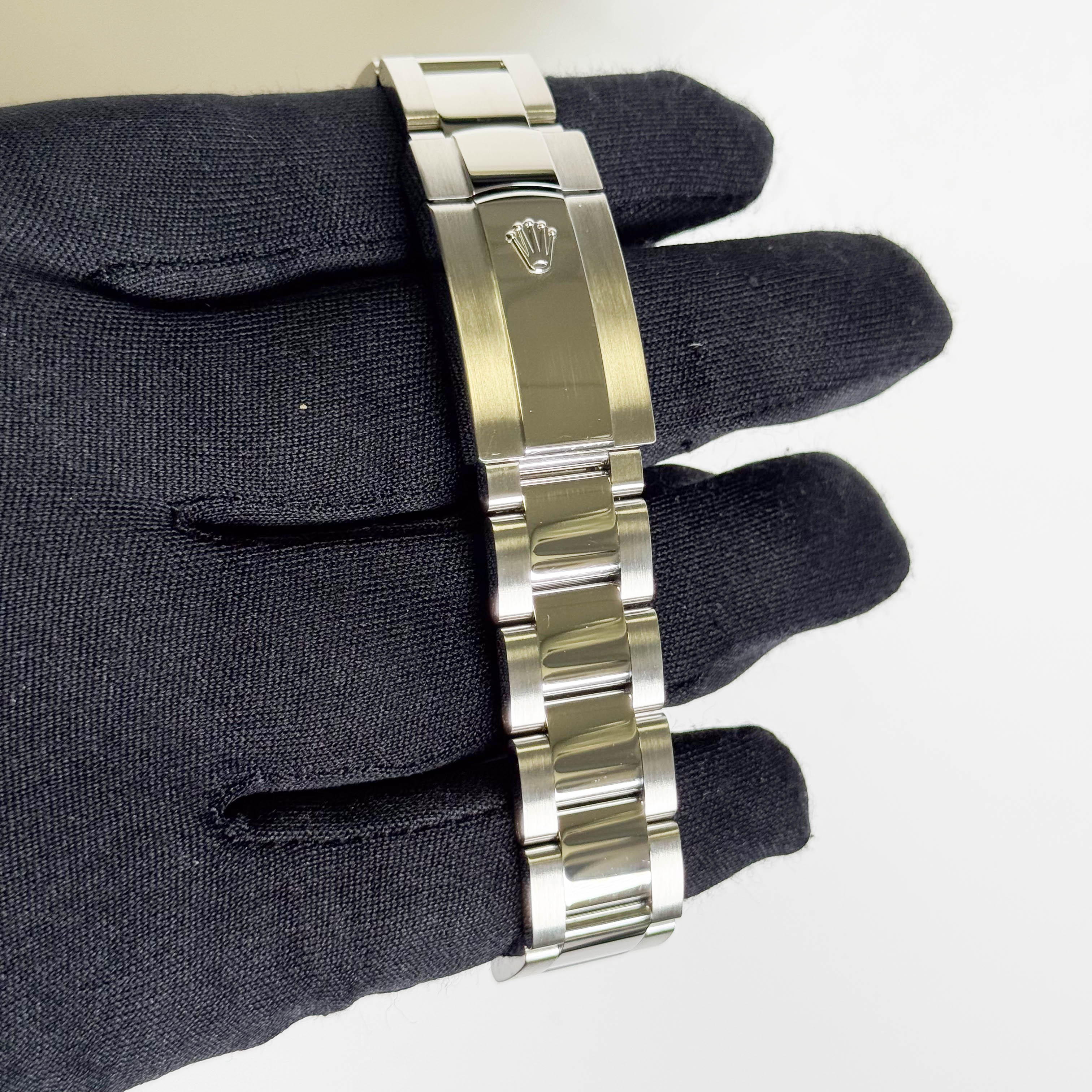 Rolex Datejust 36mm White Dial Watch Ref# 126234 - Happy Jewelers Fine Jewelry Lifetime Warranty