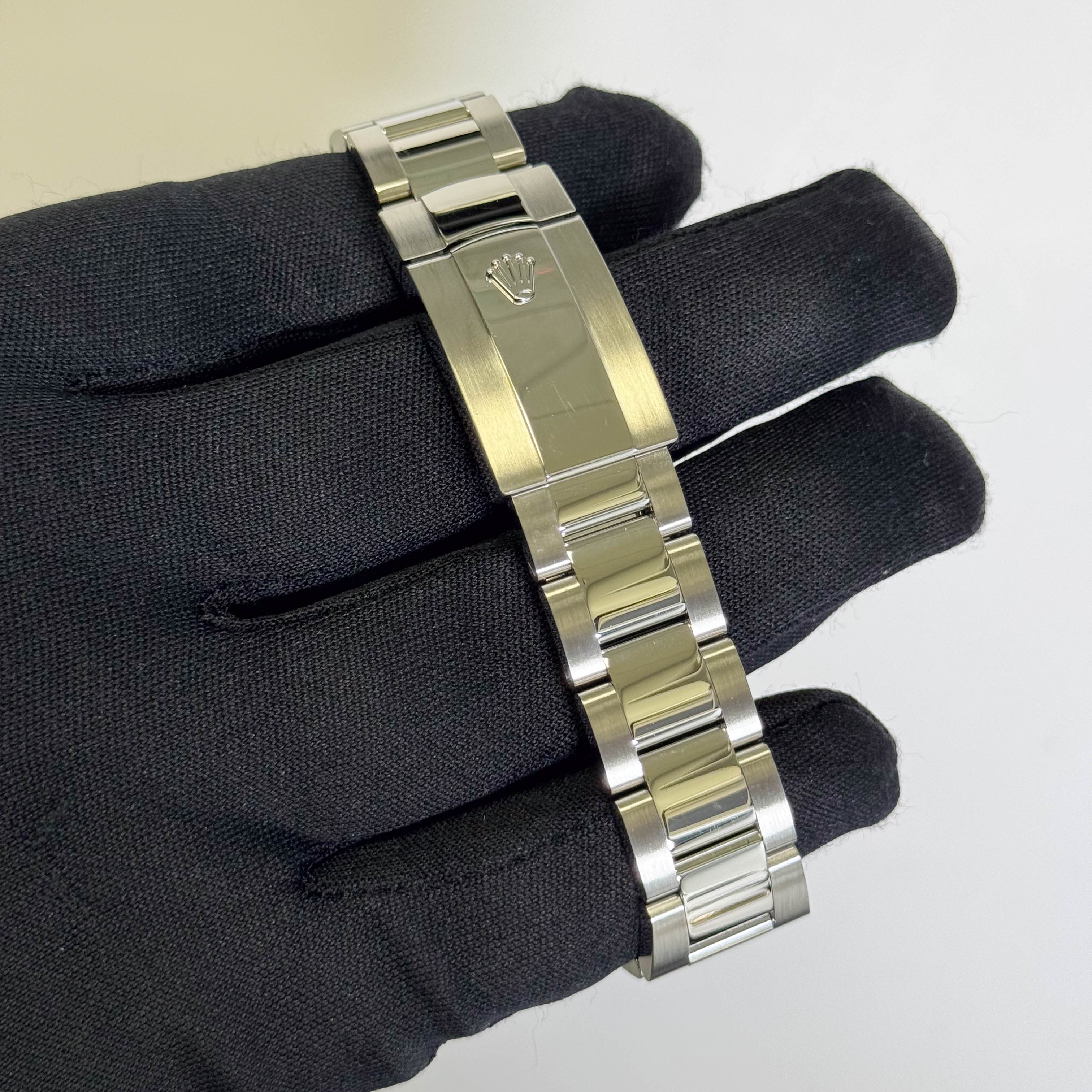 Rolex Datejust 41mm White Dial Watch Ref# 126334