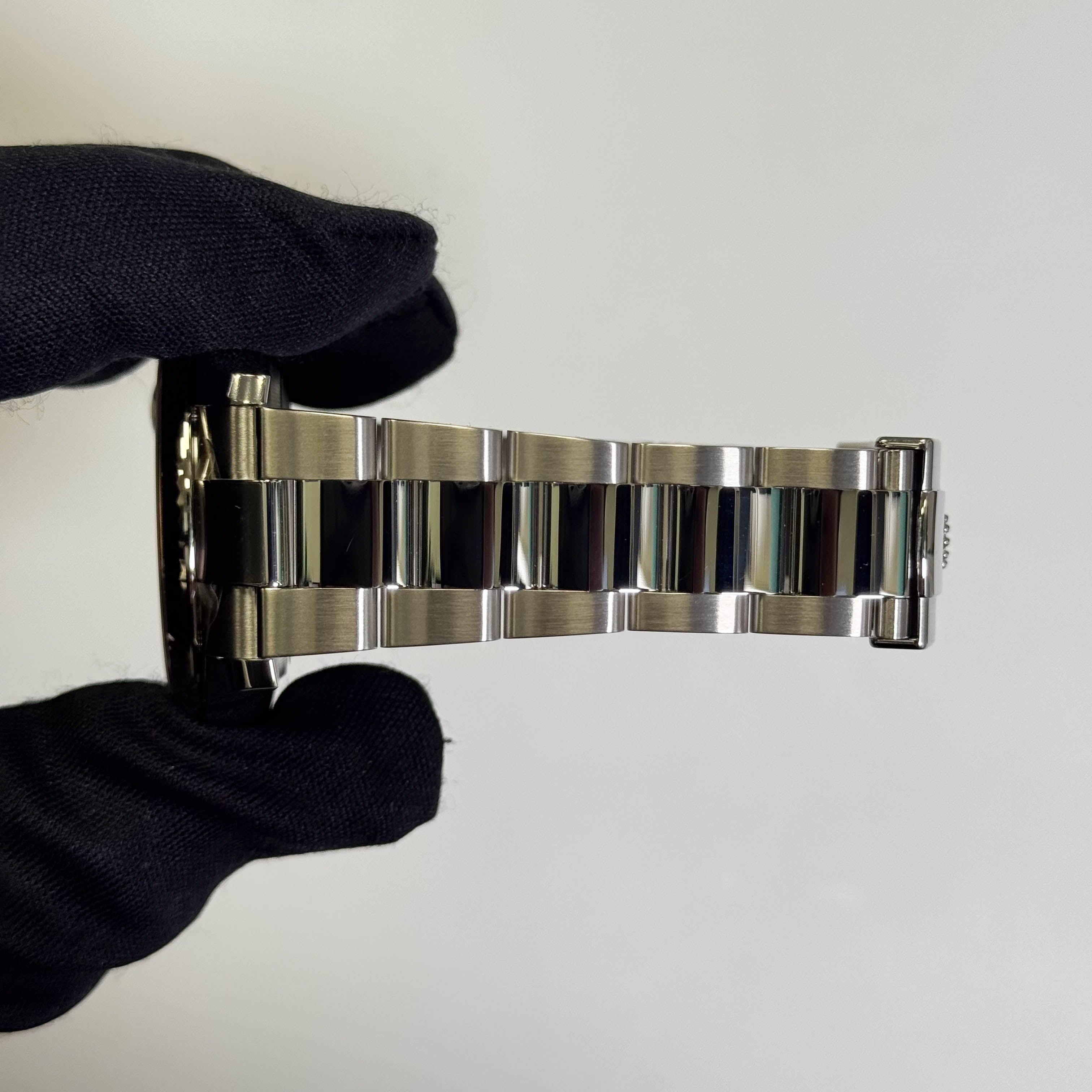 Rolex Datejust 41mm Rhodium Dial Watch Ref# 126334 - Happy Jewelers Fine Jewelry Lifetime Warranty