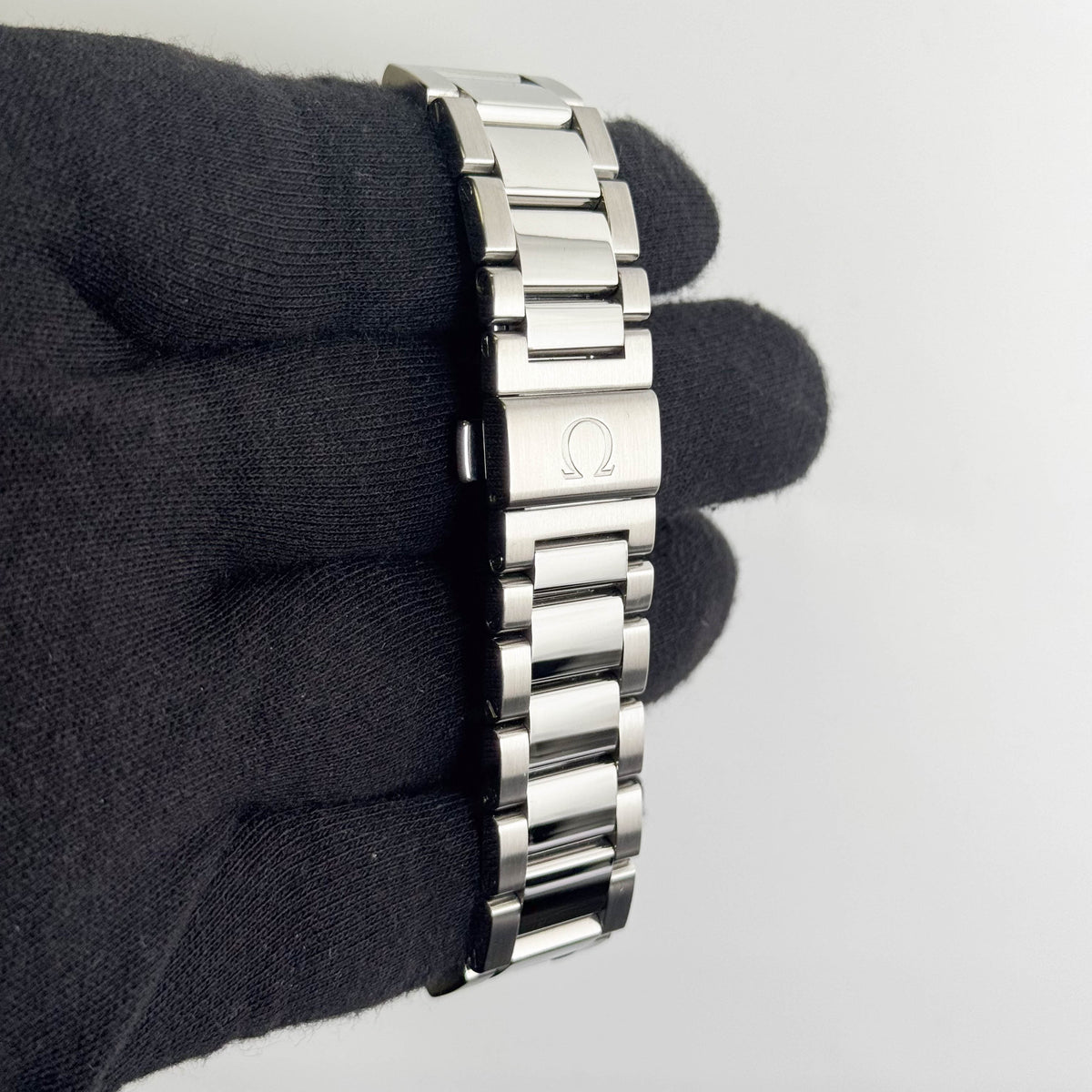 Omega Seamaster Aqua Terra 150M 42.2mm Silver Dial Watch Ref# 231.10.42.21.02.004