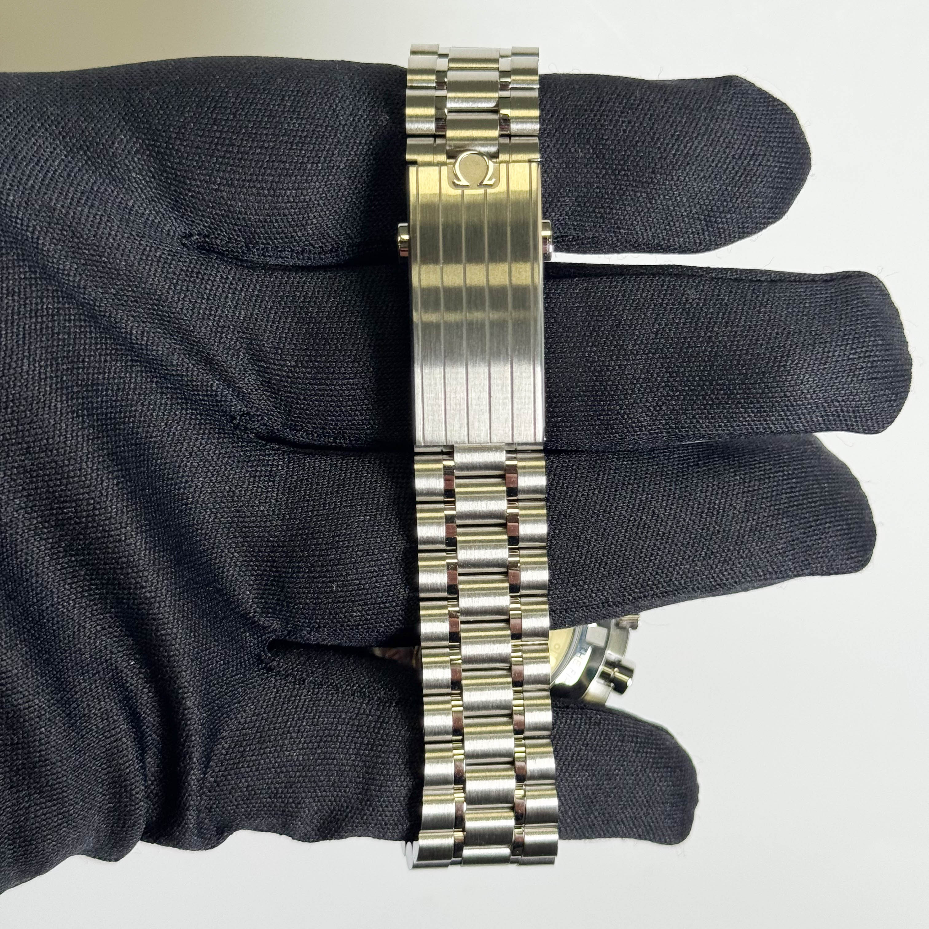 Omega Speedmaster 42mm White Dial Watch Ref# 310.30.42.50.04.001 - Happy Jewelers Fine Jewelry Lifetime Warranty