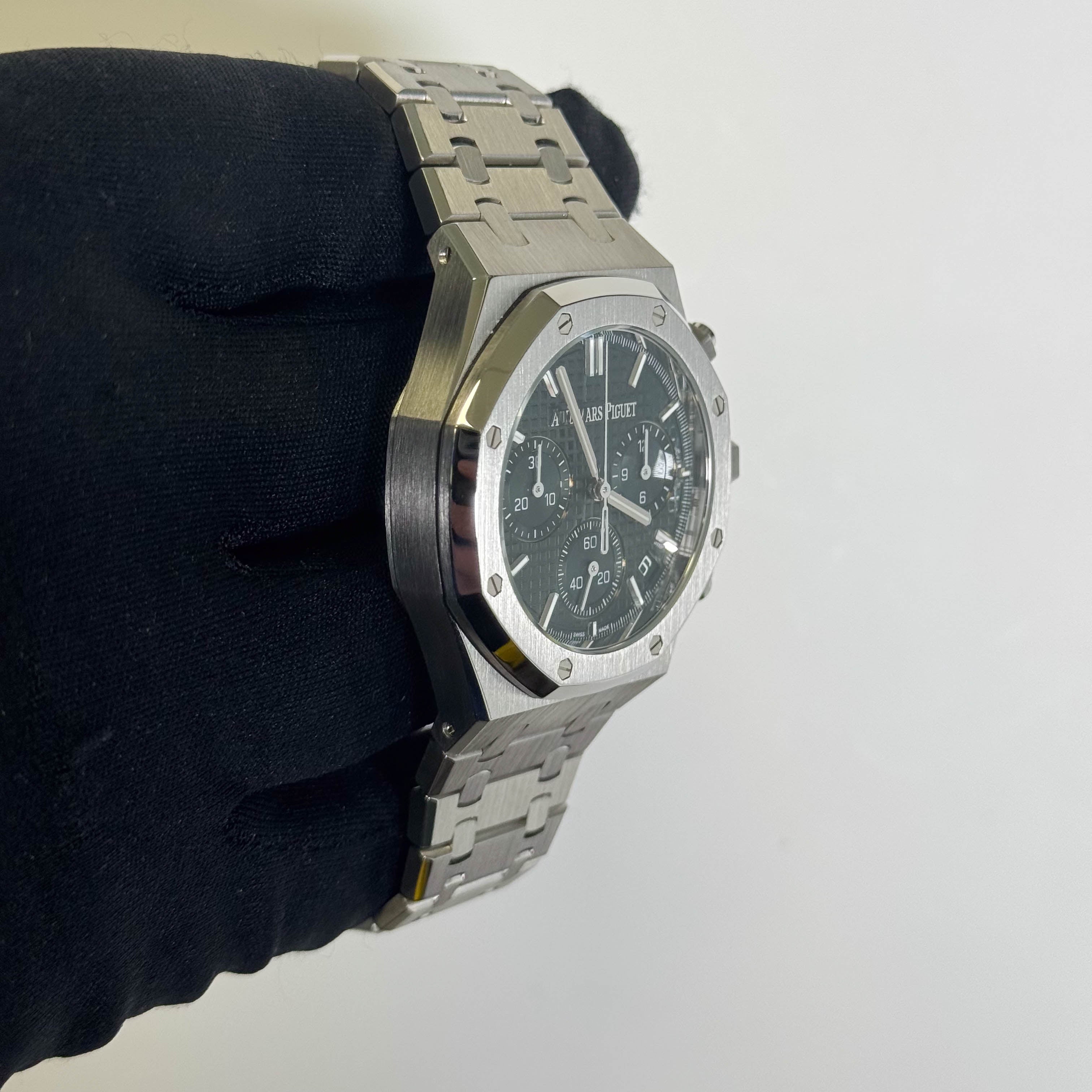 Audemars Piguet Royal Oak 41mm Green Dial Watch Ref# 26240ST.OO.1320ST.08