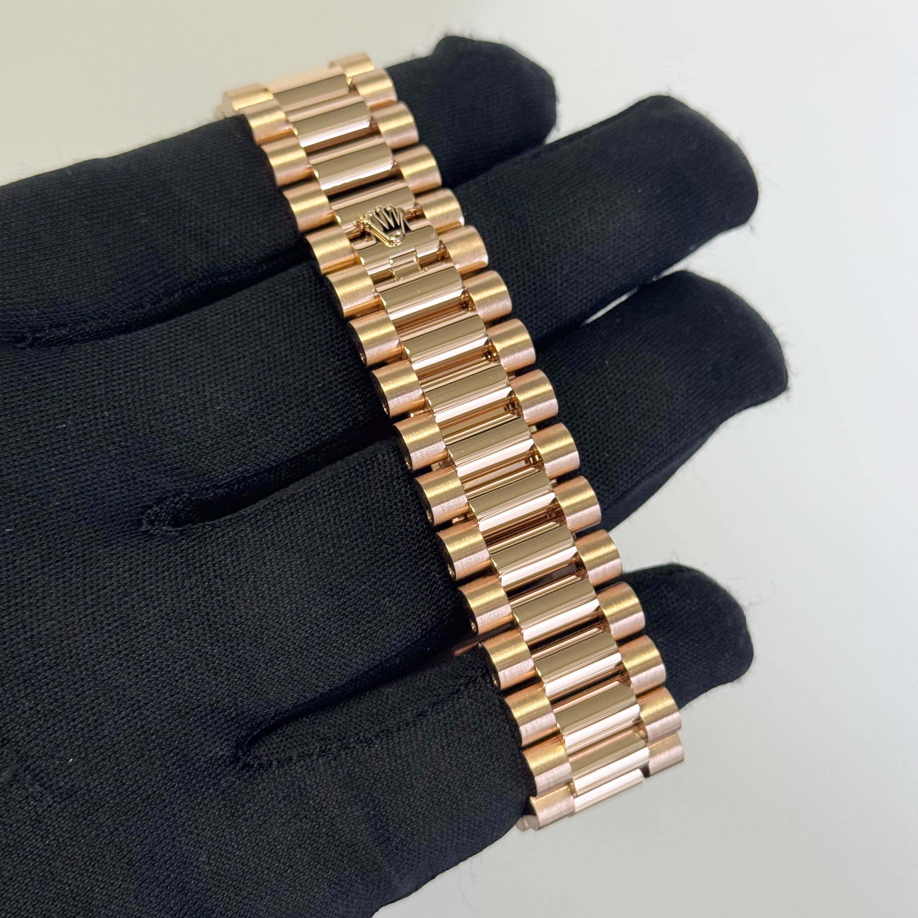 Rolex Day-Date 40mm Olive Dial Watch Ref# 228235