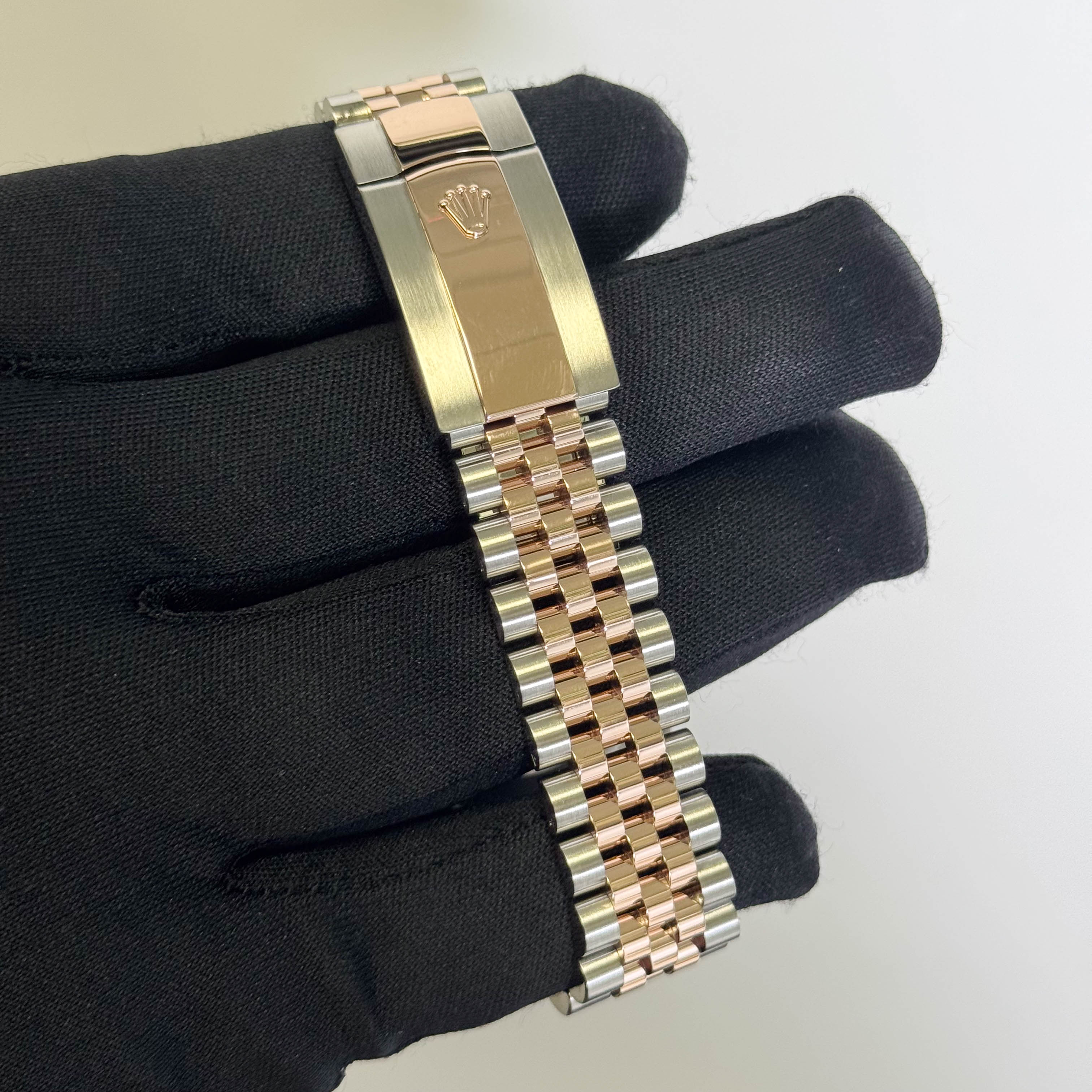 Rolex Datejust 41mm Pink Dial Watch Ref# 126331