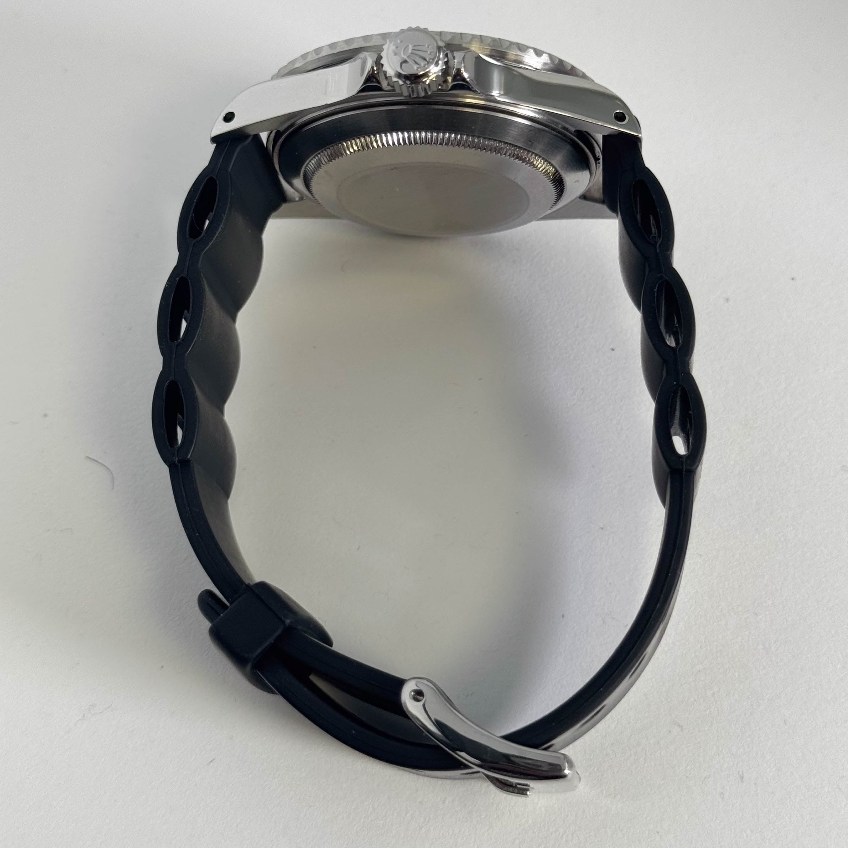 Rolex Submariner 40mm Black Dial Watch Ref# 16610