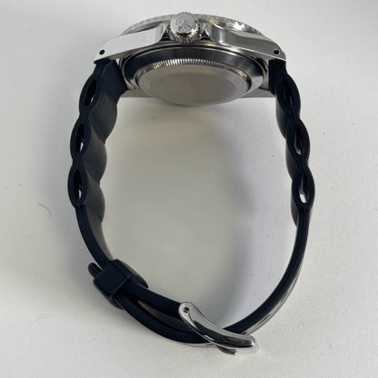 Rolex Submariner 40mm Black Dial Watch Ref# 16610