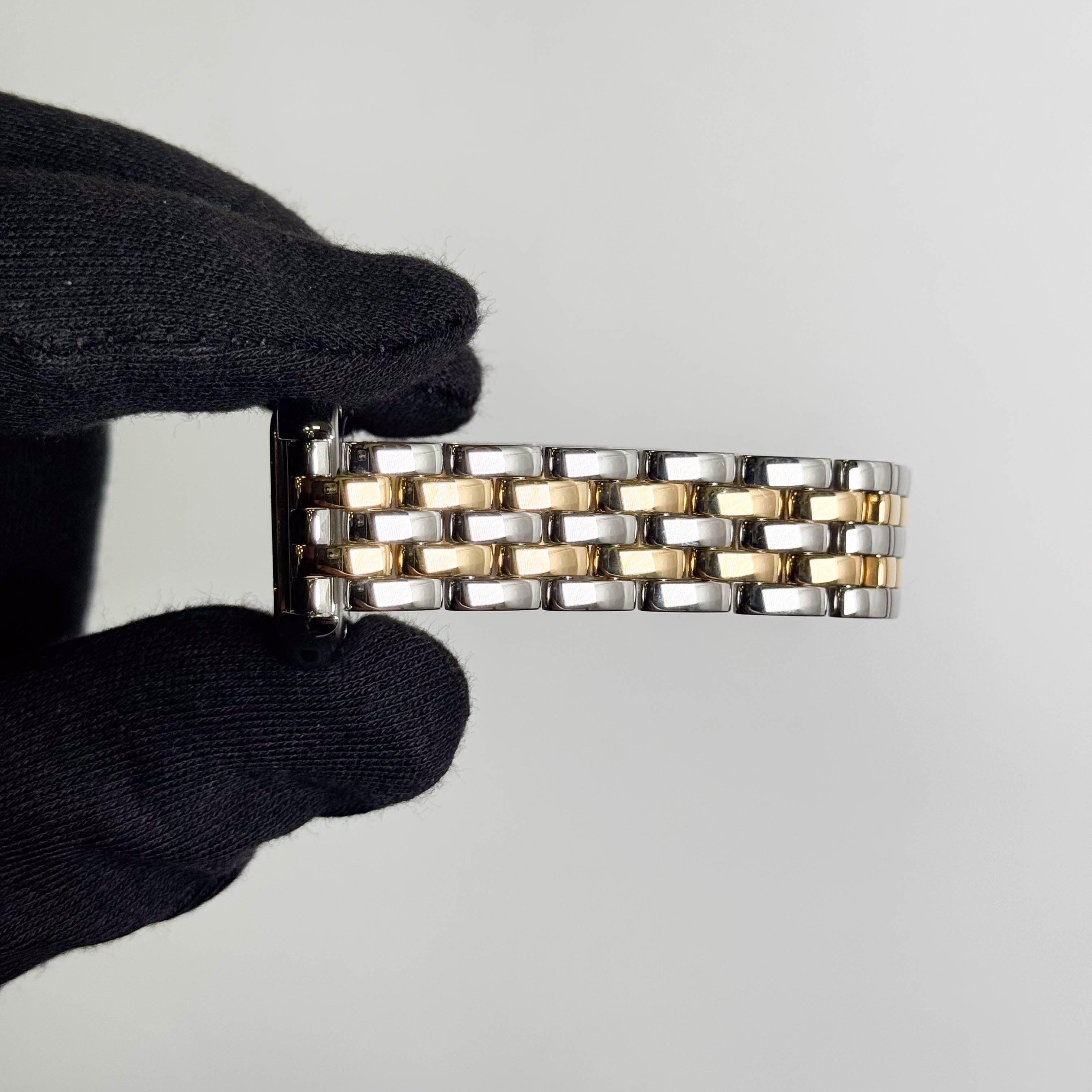 Catier Panthere 36.5 x 26.7mm White Dial Watch Ref# W2PN0019