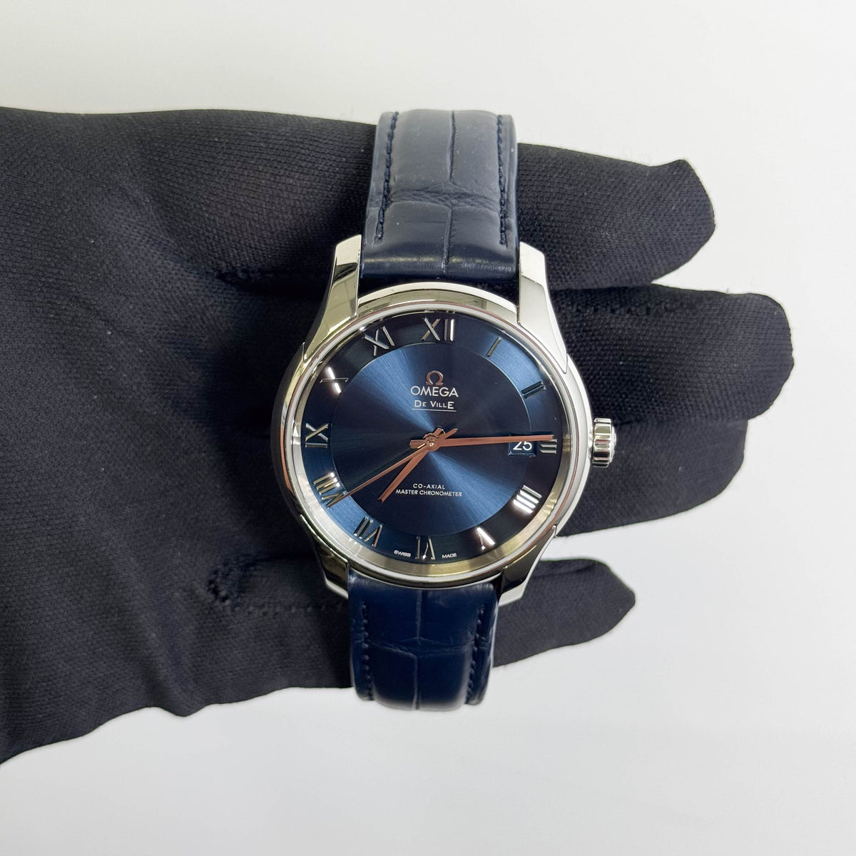 Omega De Ville Hour Vision 41mm Blue Roman Dial Watch Ref# 433.13.41.21.03.001
