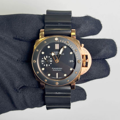 Panerai Luminor Submersible Oro Roso 42mm Black Dial Watch Ref# PAM00684 - Happy Jewelers Fine Jewelry Lifetime Warranty