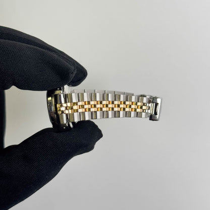 Rolex Datejust 26mm MOP Dial Watch Ref# 69173 - Happy Jewelers Fine Jewelry Lifetime Warranty