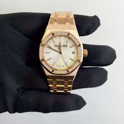 Audemars Piguet Royal Oak 37mm White Dial Watch Ref# 15551OR.ZZ.1356OR.04