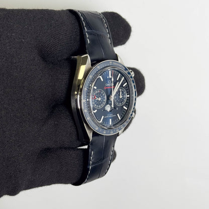 Omega Speedmaster Moonphase 44.25mm Blue Chronograph Dial Watch Ref# 304.33.44.52.03.001