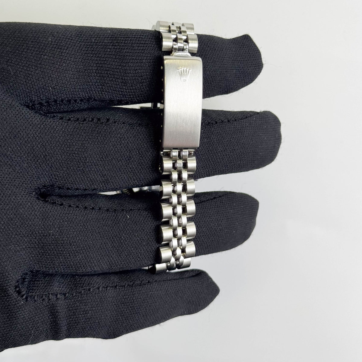 Rolex Datejust 26mm Custom MOP Diamond Dial Watch Ref# 69174