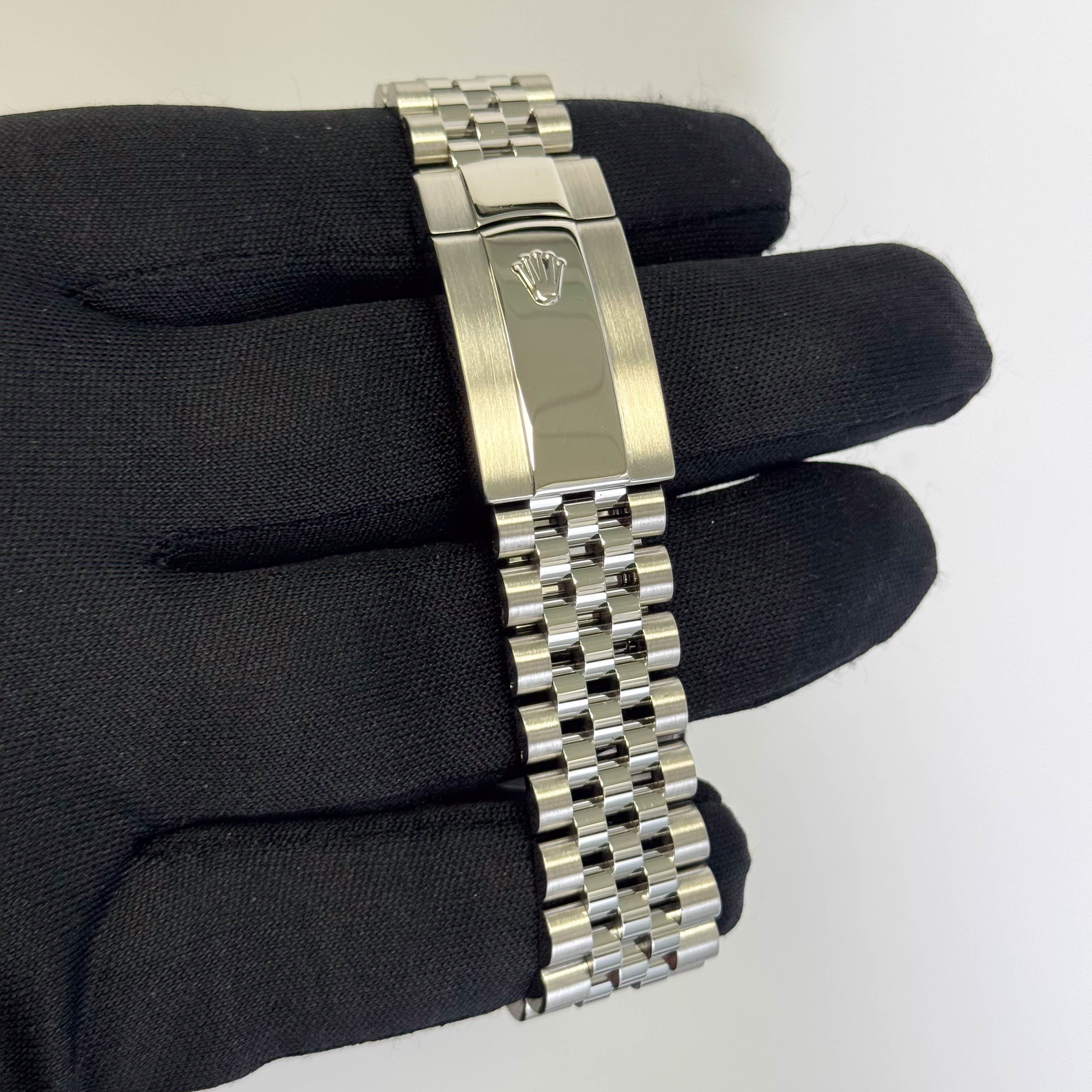 Rolex Datejust 41mm Blue Dial Watch Ref# 126334 - Happy Jewelers Fine Jewelry Lifetime Warranty
