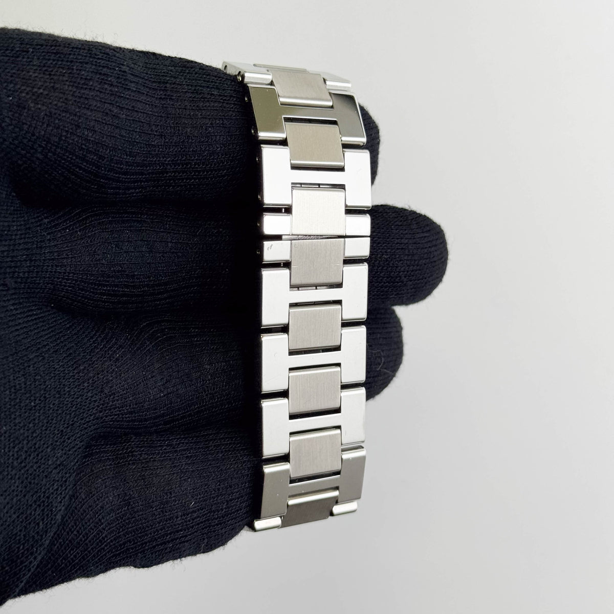 Cartier Ronde 36mm Silver Dial Watch Ref# W6701005