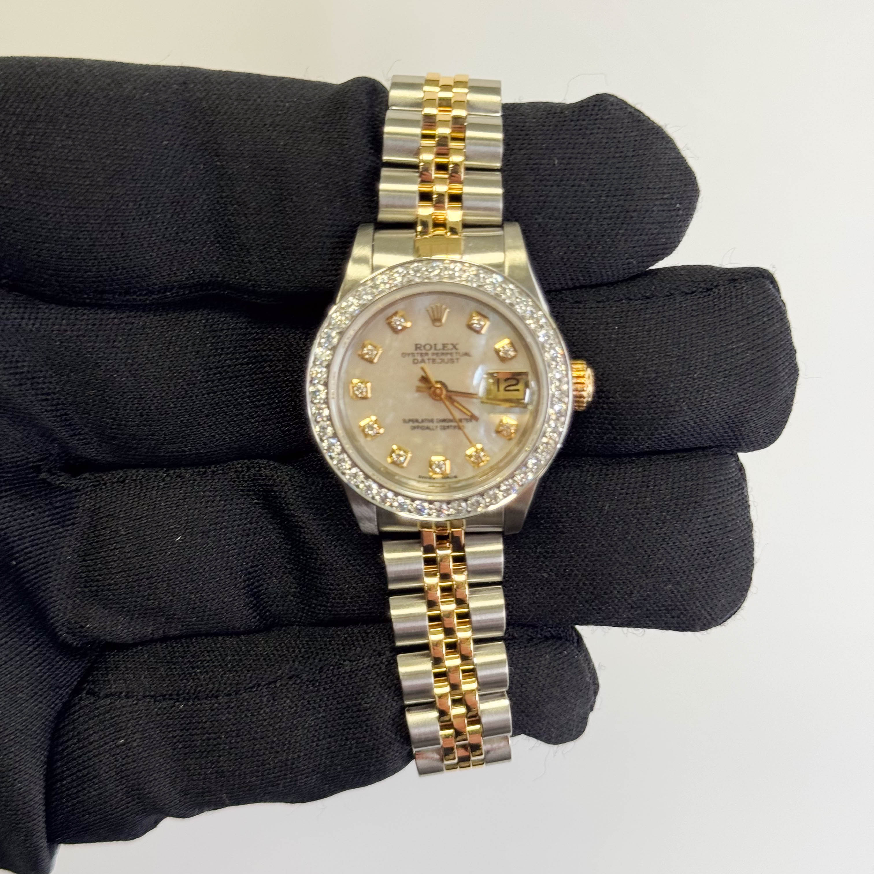 Rolex Datejust 26mm MOP Dial Watch Ref# 69173 - Happy Jewelers Fine Jewelry Lifetime Warranty