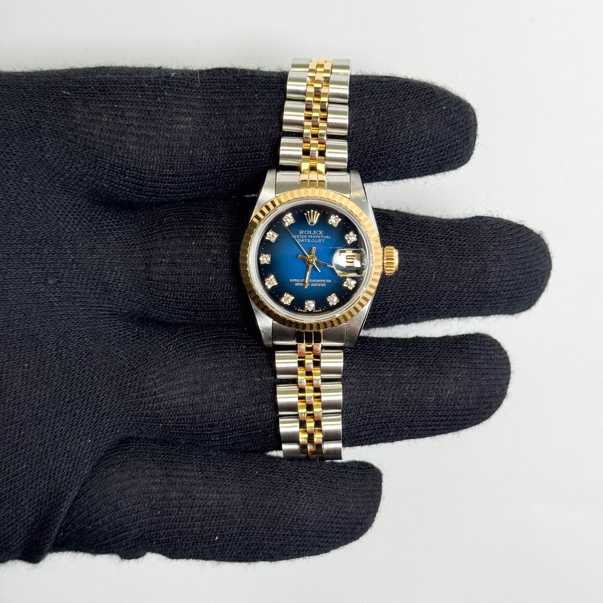 Rolex Datejust 26mm Factory Blue Vignette Dial Watch Ref# 69173