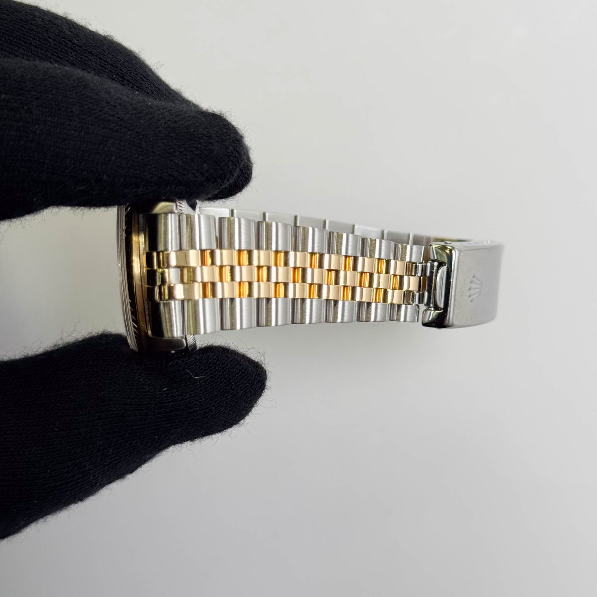 Rolex Datejust 31mm Champagne Dial Watch Ref# 68273