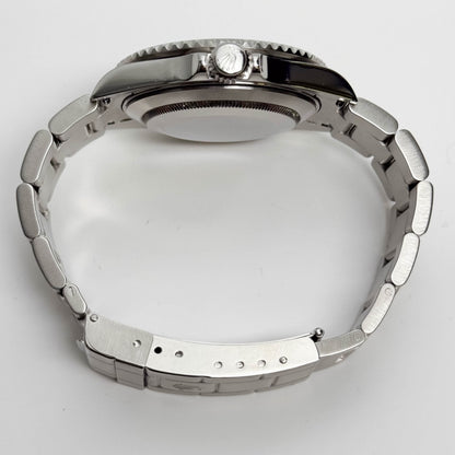 Rolex Submariner Stainless Steel 40mm Black Dial Watch Ref# 16610