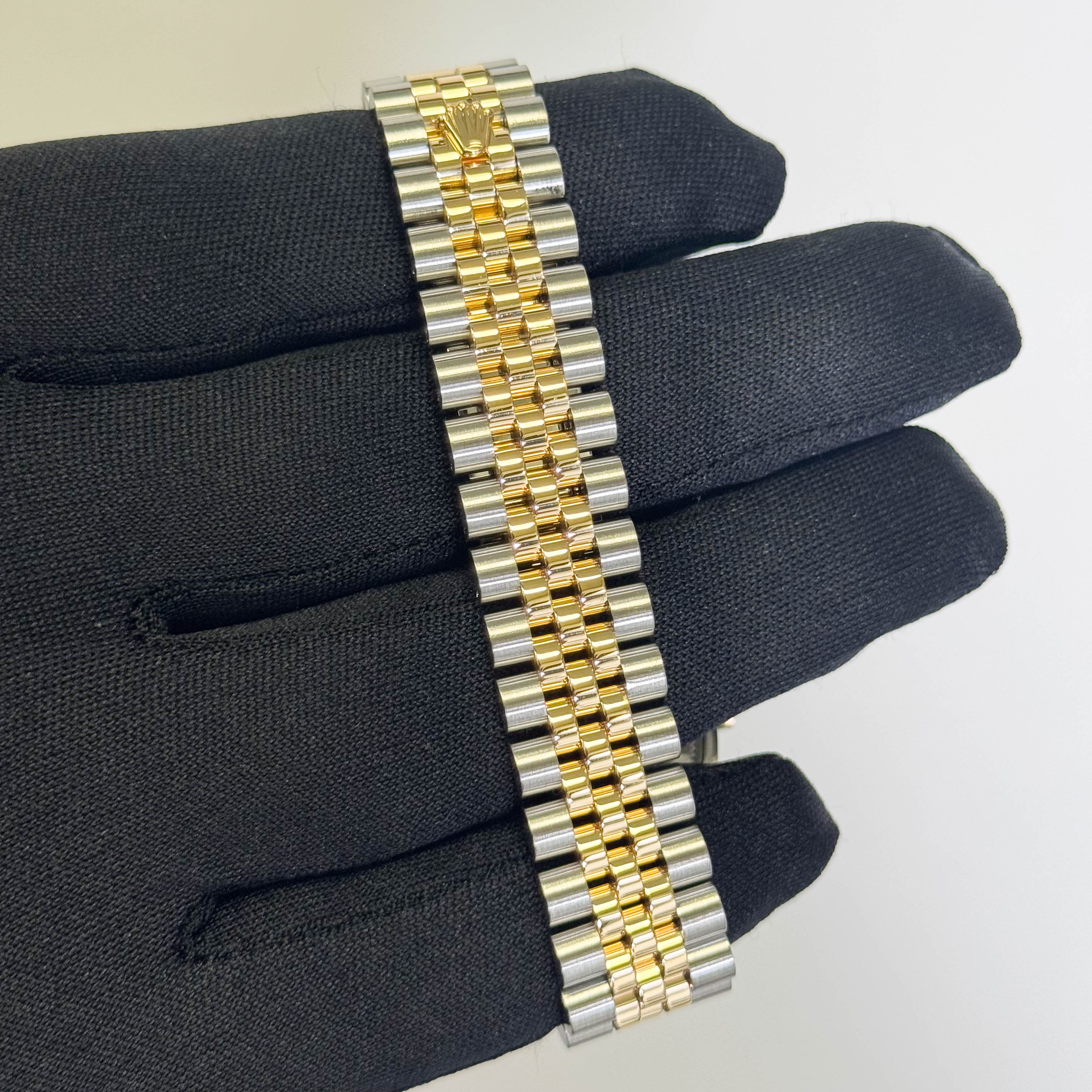 Rolex Datejust 31mm Champagne Dial Watch Ref# 278273 - Happy Jewelers Fine Jewelry Lifetime Warranty