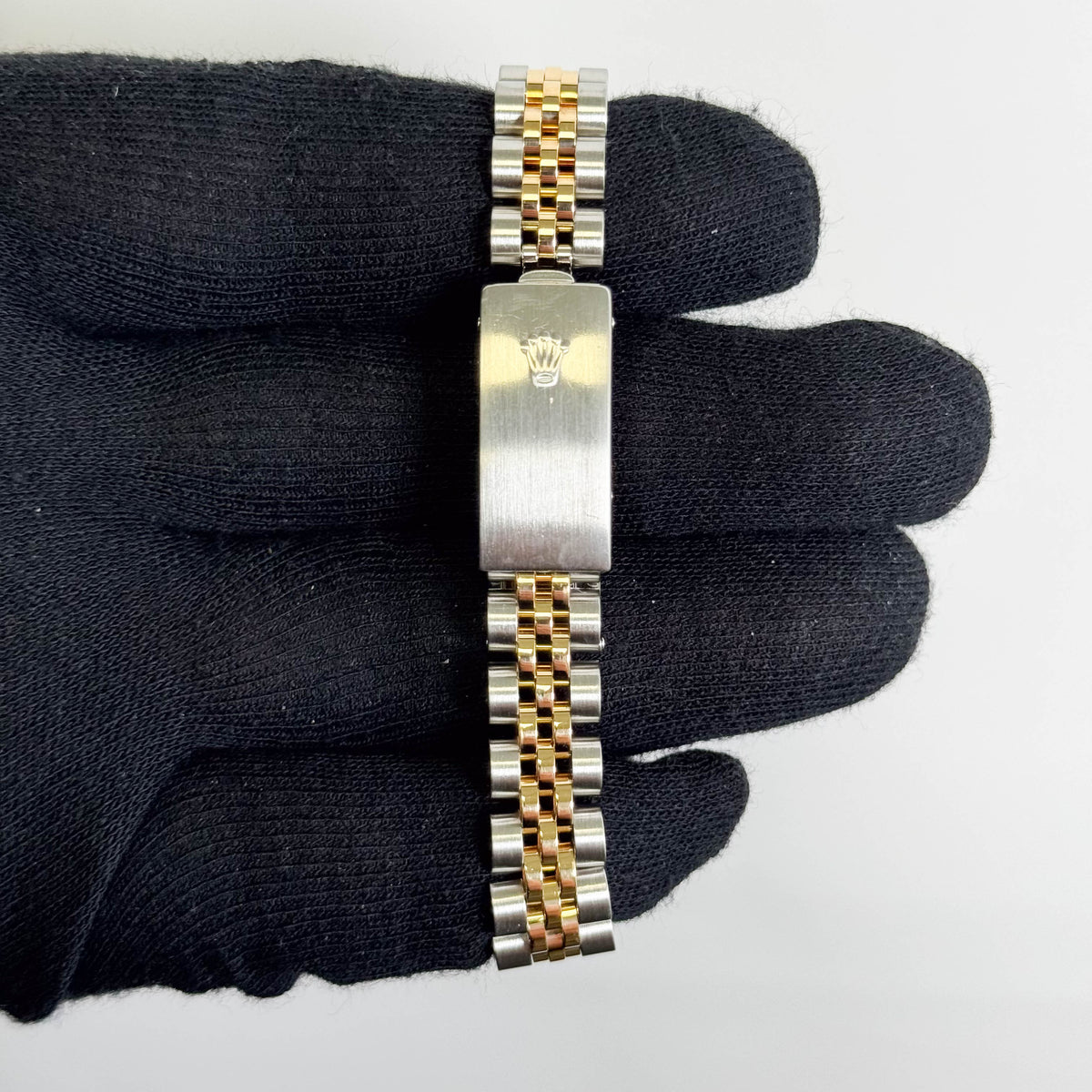 Rolex Datejust 26mm Champagne Dial Watch Ref# 69173