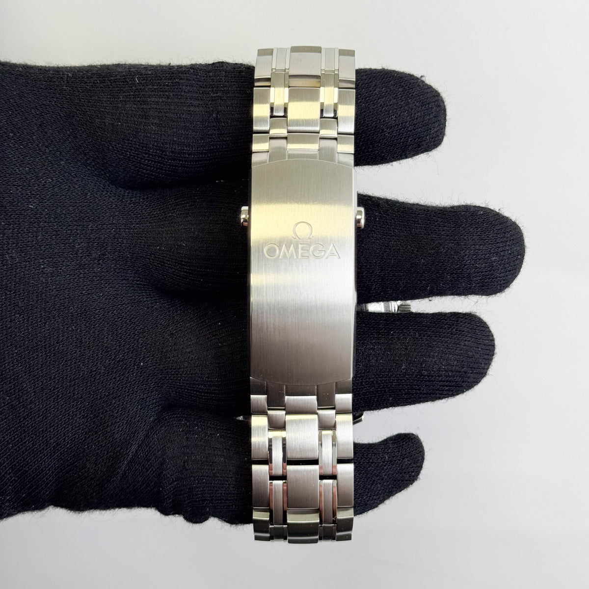 Omega Seamaster 42mm White Dial Ref# 210.30.42.20.04.001