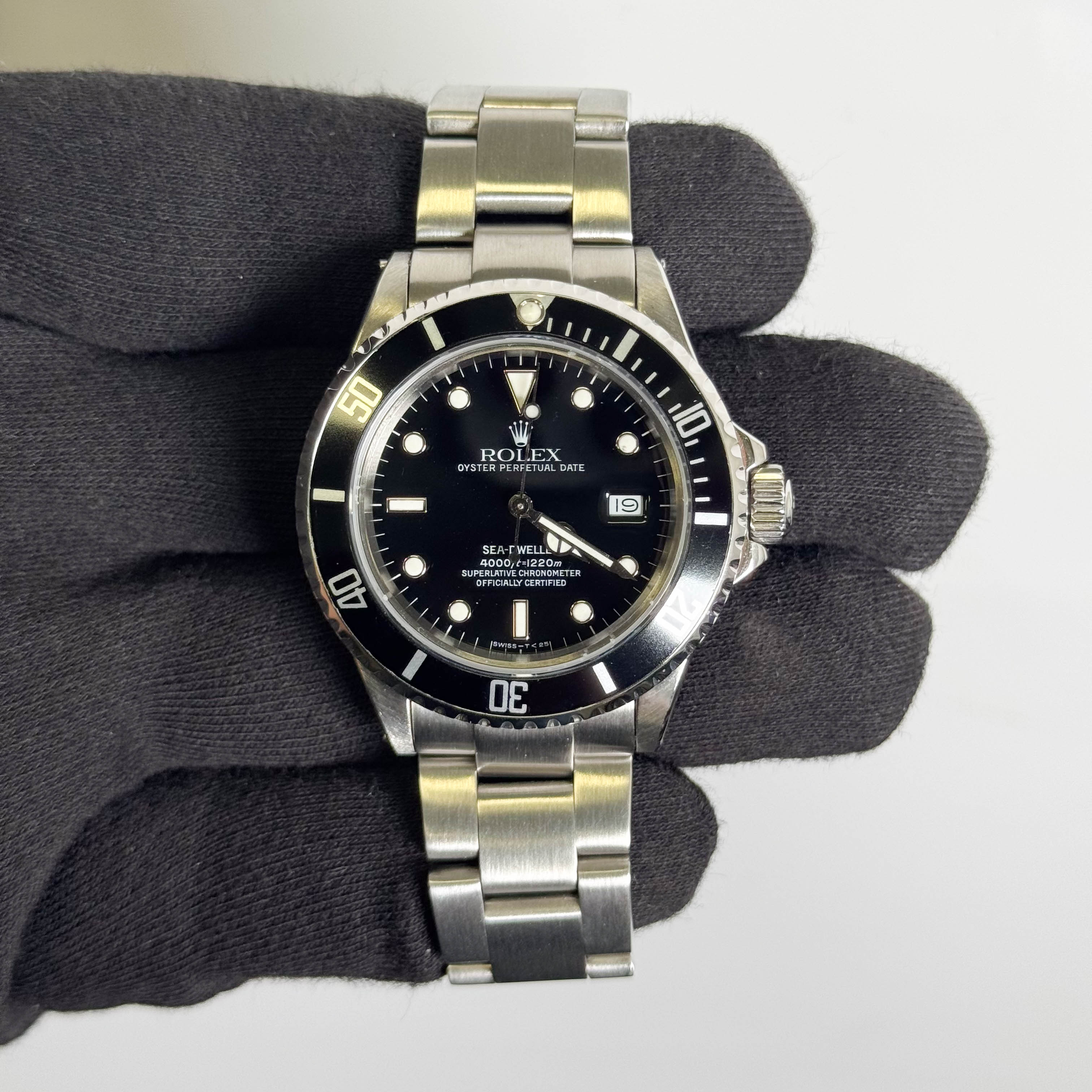Rolex Sea-Dweller 40mm Black Dial Watch Ref# 16660
