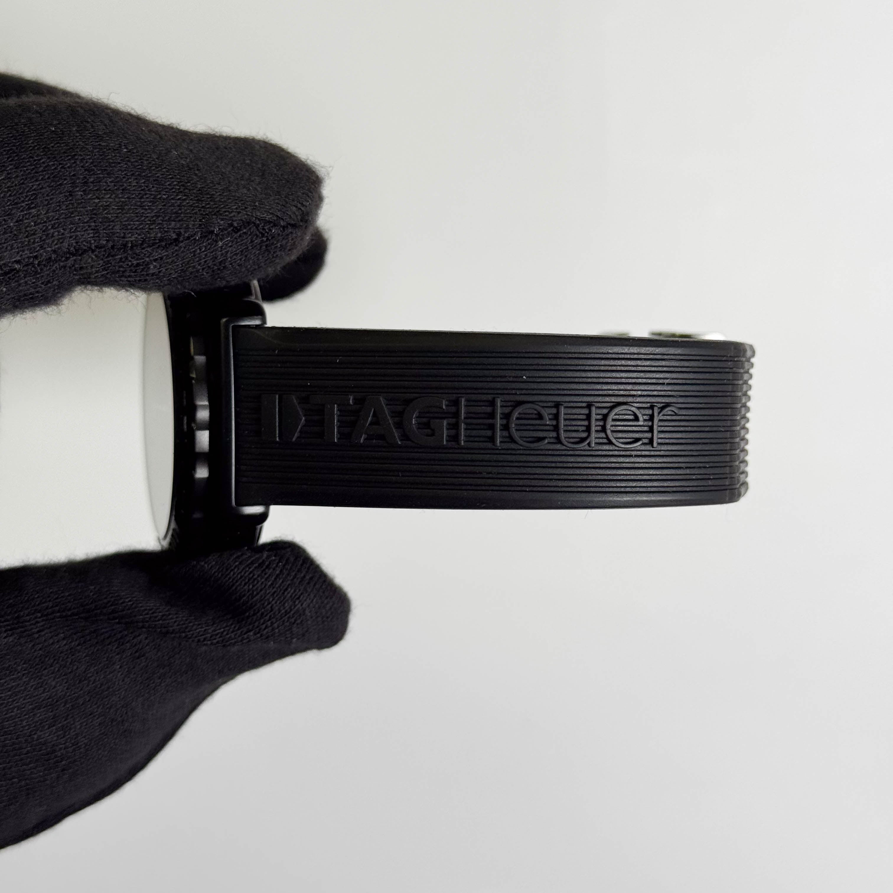 Tag Heuer Formula One 42mm Black Dial Watch Ref# CAU111A