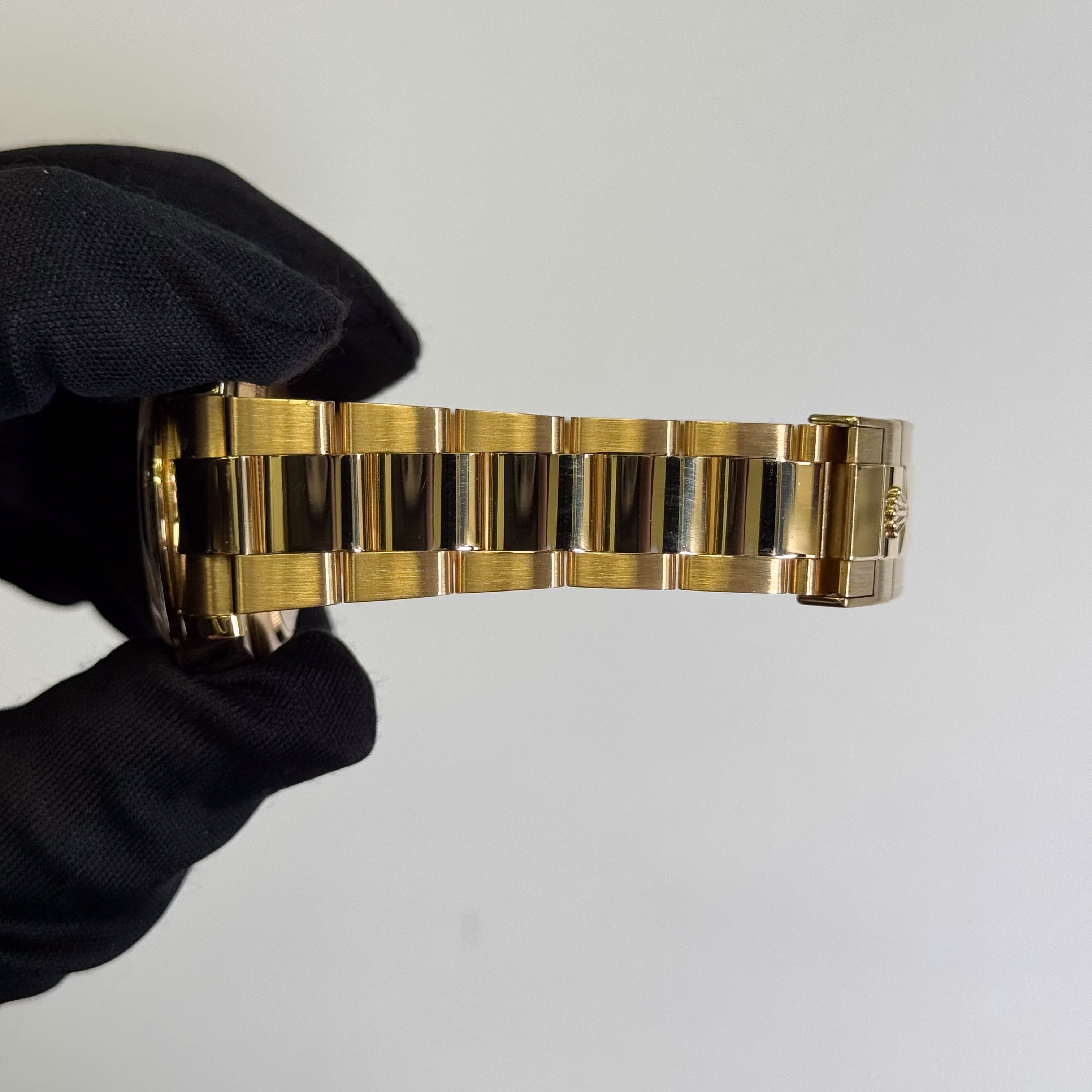 Rolex Daytona 40mm Black Dial Watch Ref# 116508 - Happy Jewelers Fine Jewelry Lifetime Warranty