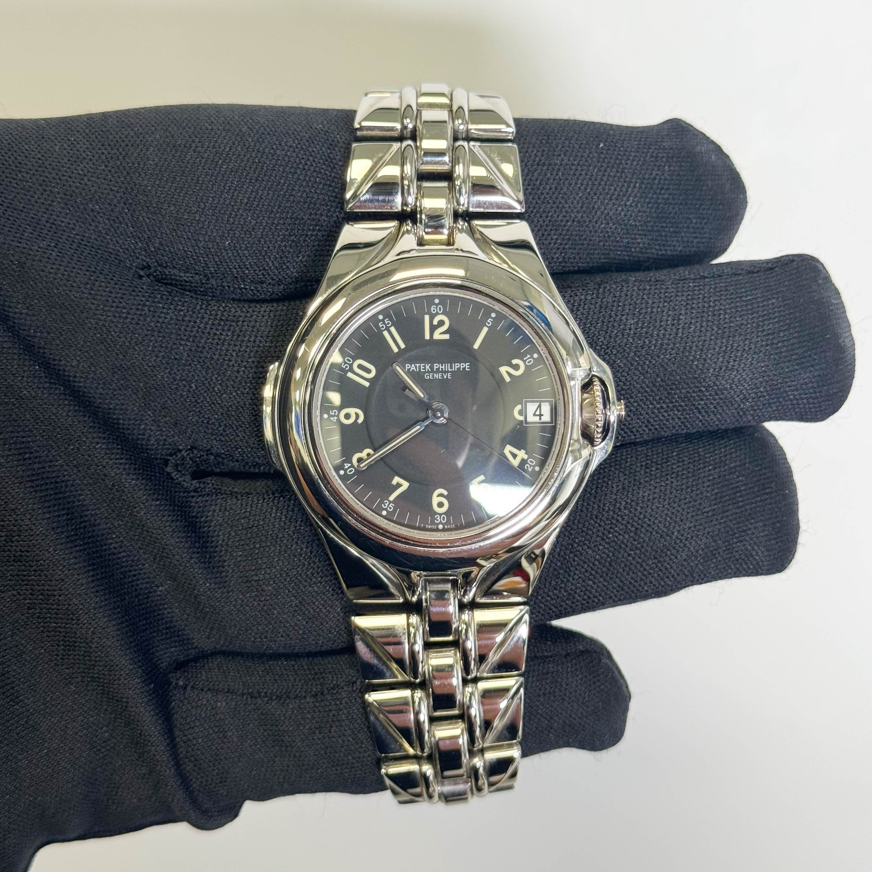 Patek Philippe Sculpture 37mm Black Dial Watch Ref# 5091/1A-010