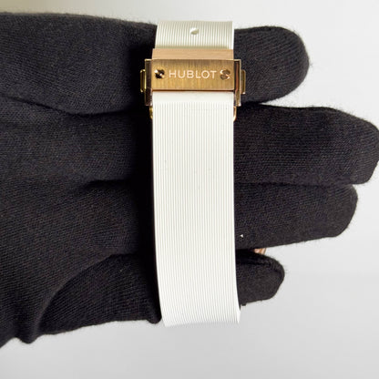 Hublot Classic Fusion 42mm Silver Opaline Dial Watch Ref# 542.OX.2610.LR
